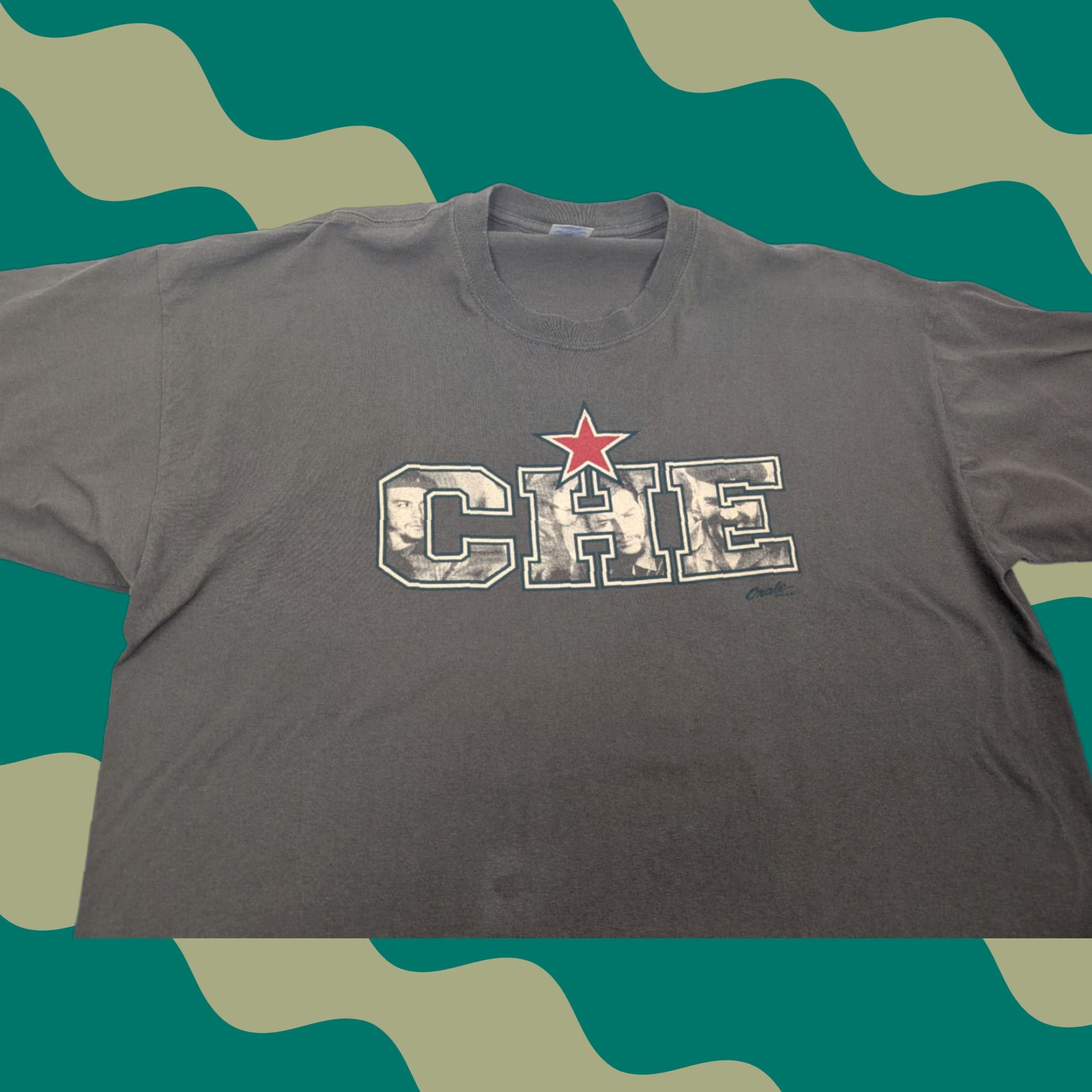 Gildan Gildan T-Shirt Che Guevara Green 2XL Mens Shirt Cuban Revolution Y2K Che Spellout Size US XXL / EU 58 / 5 - 1 Thumbnail
