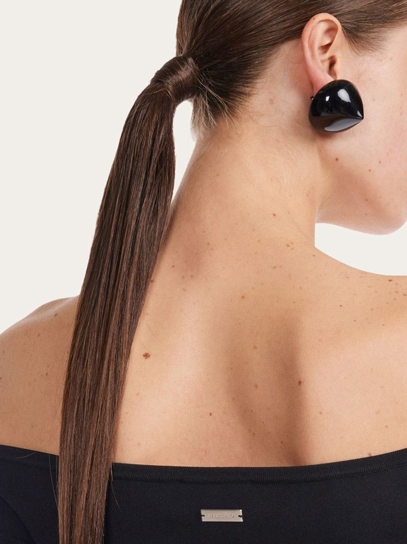 Salvatore Ferragamo o1y0426 Size : OS / Earrings in Black Size ONE SIZE - 4 Thumbnail