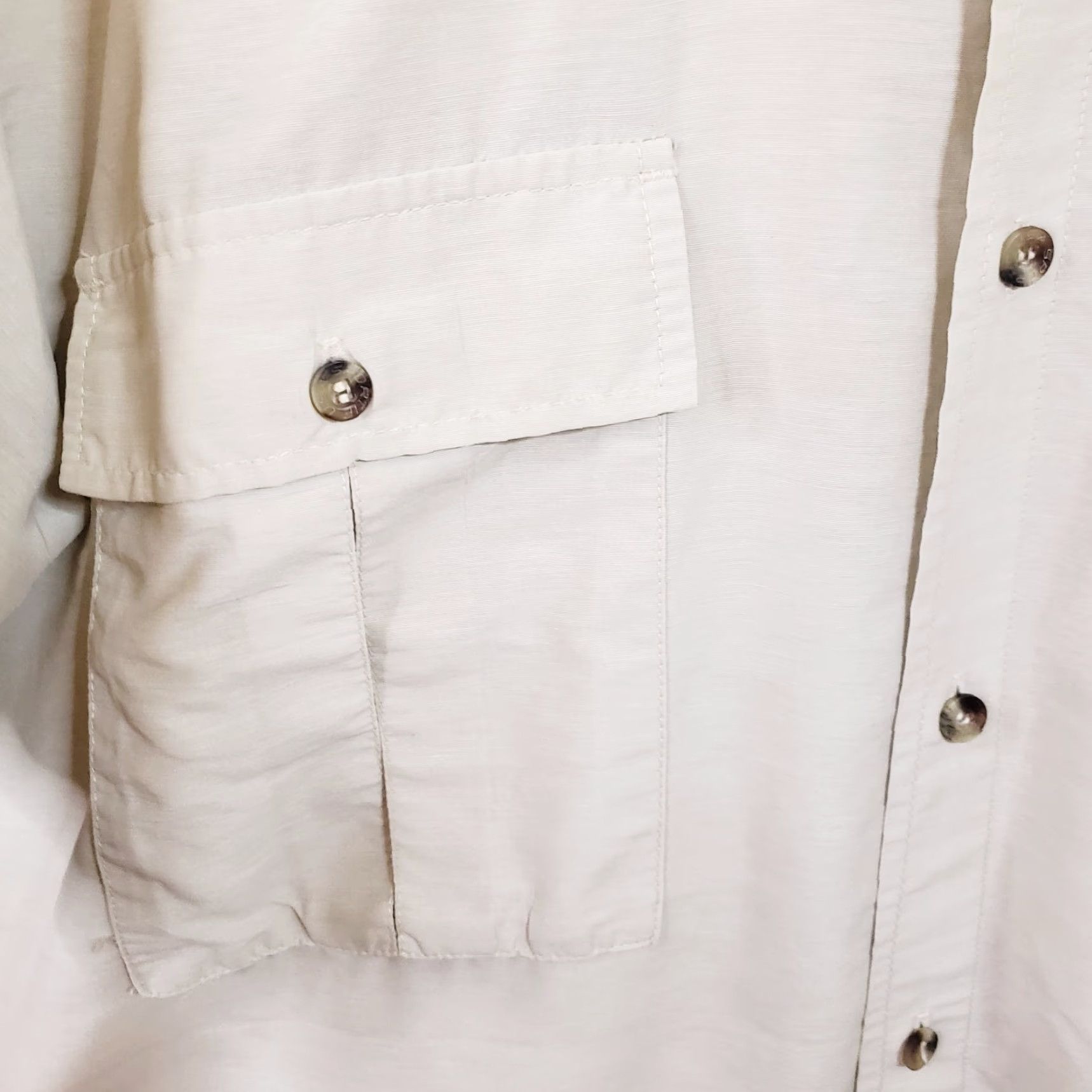 Vintage VINTAGE Sportif USA Men’s Beige Short Sleeve Button Up Vented Fishing Shirt XL Beige Shirt Mens Regular - Size US XL / EU 56 / 4 - 5 Thumbnail