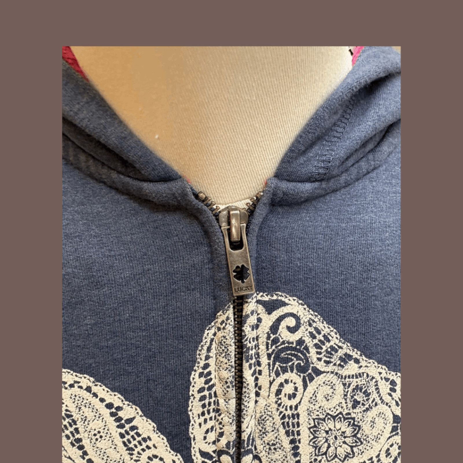 Lucky Brand VTG Hoodie | Lucky Brand Faux Fur Floral | Y2K Cozywear Size L / US 10 / IT 46 - 4 Thumbnail