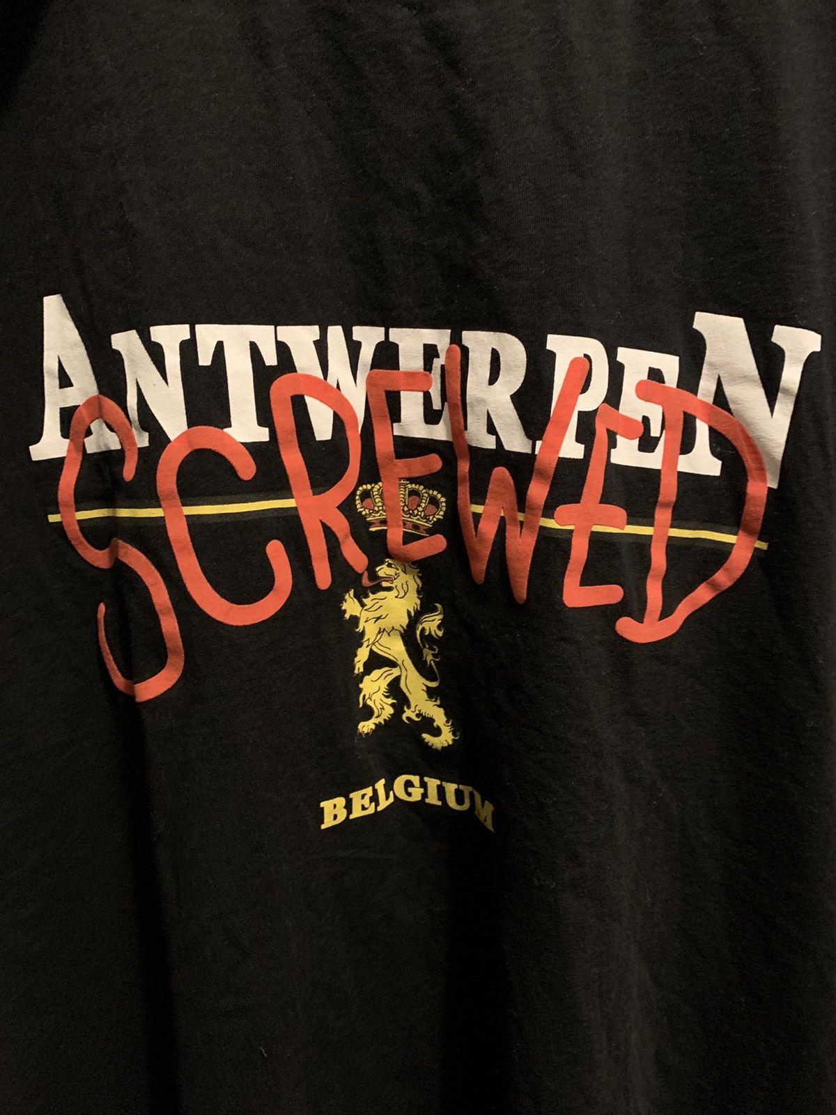 Vetements Vetements Antwerpen Screwed T Size US L / EU 52-54 / 3 - 2 Thumbnail