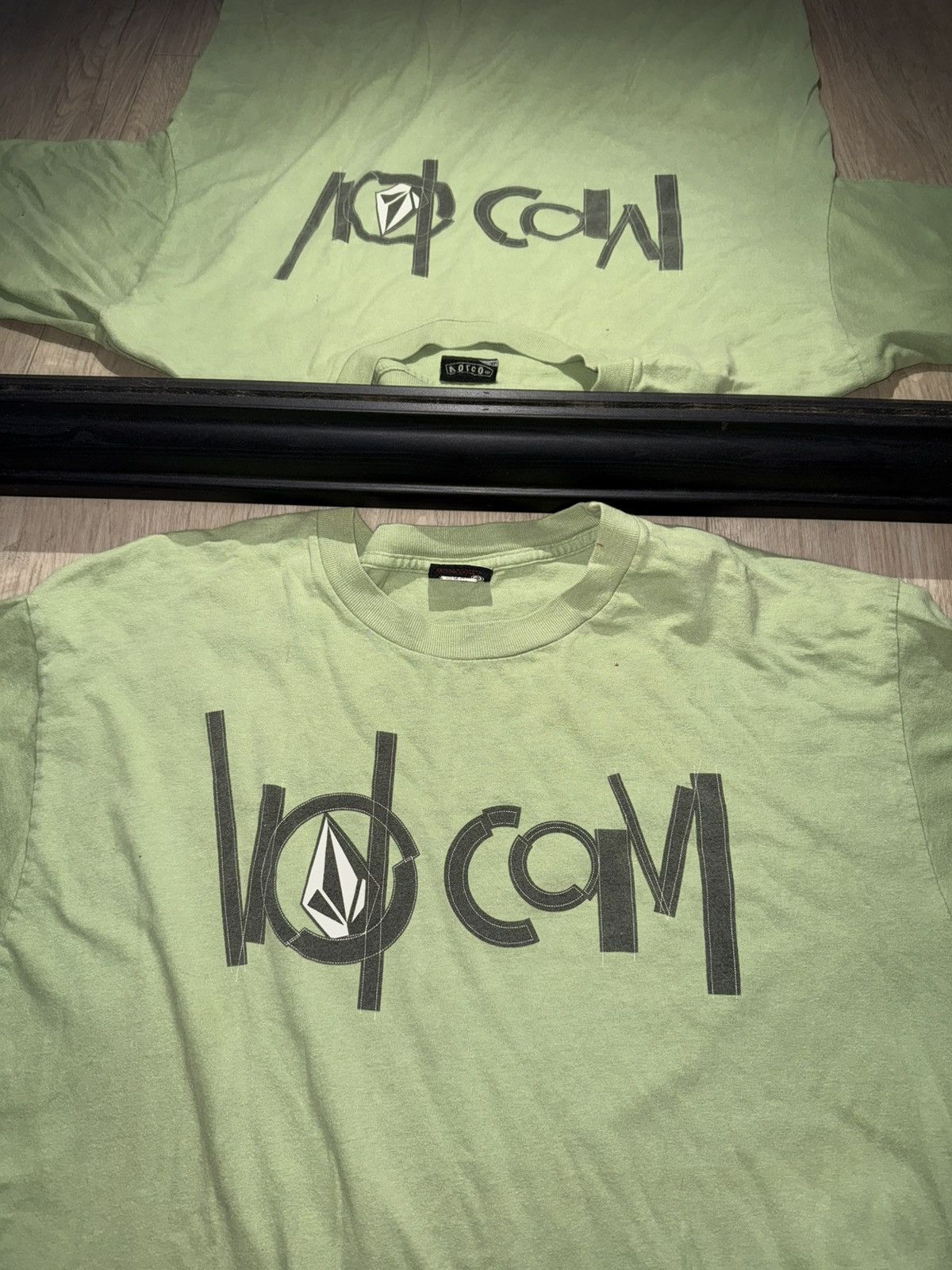 Vintage × Volcom Vintage / Y2K 90s Volcom Grunge Logo Shirt Size US XL / EU 56 / 4 - 2 Thumbnail