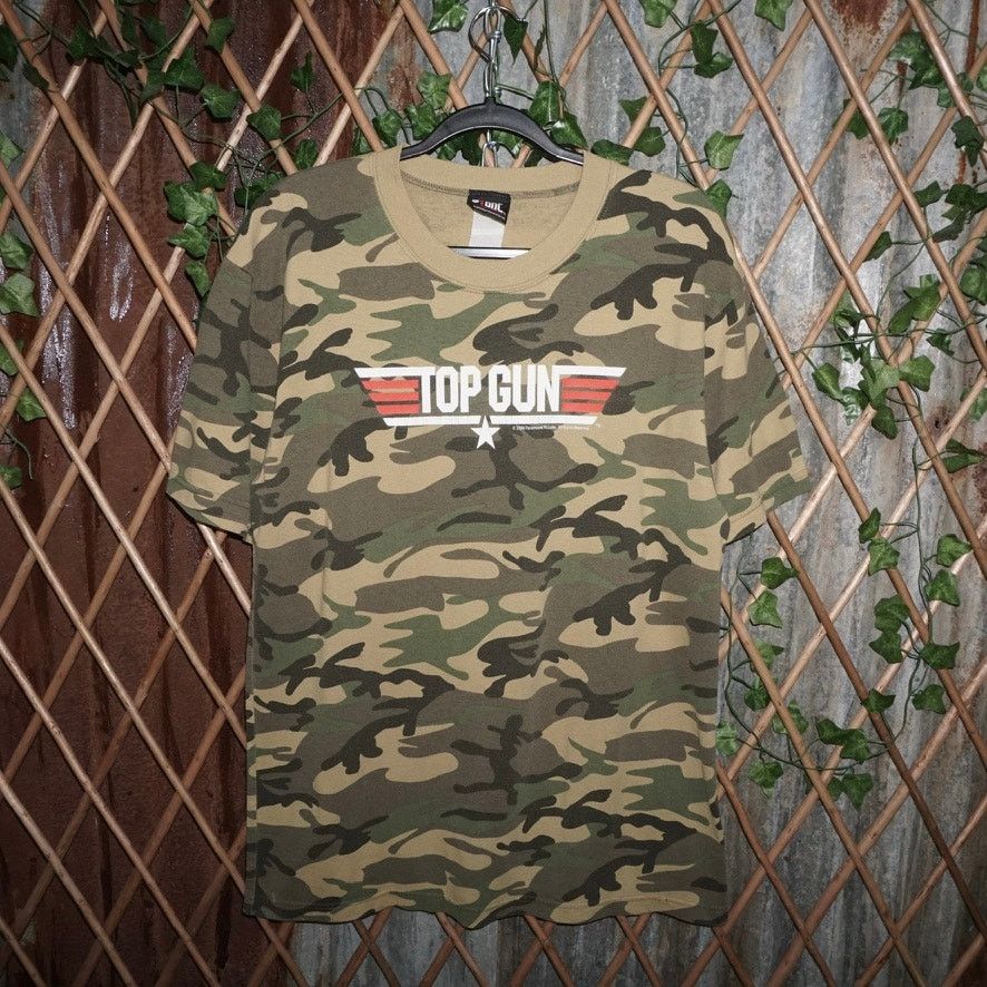 Giant XL - Vintage Y2K top gun giant 2006 Paramount camo t-shirt Size US XL / EU 56 / 4 - 1 Thumbnail