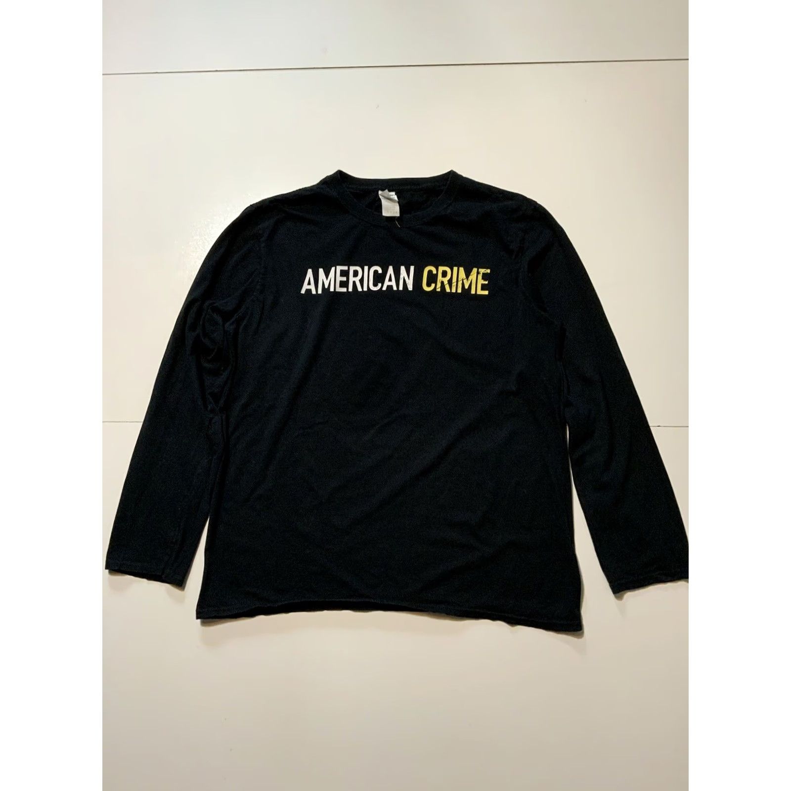 Gildan American Crime Panavision Television Drama Series TV L/S Black Crew T-Shirt Sz.L Mens Shirt Size US L / EU 52-54 / 3 - 2 Thumbnail