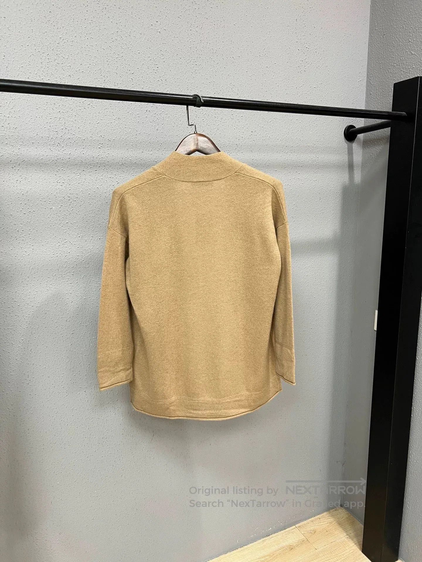 Max Mara Maxmara Women's Cardigan. Size XS / US 0-2 / IT 36-38 - 2 Thumbnail