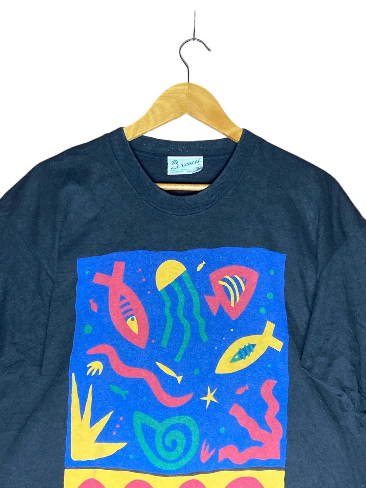 Vintage Vintage Made in Usa Aquatic Swirl Abstract Tee Size US XL / EU 56 / 4 - 2 Thumbnail