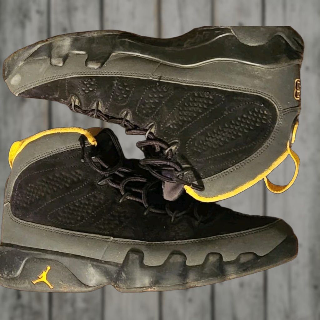 Nike **Jordan 9 Retro Men's Size 8.5 Dark Charcoal University Gold** User: **Dark Charcoal University Gold Jordan 9 Retro Men's Size 8.5** Size US 8 / EU 41 - 1 Thumbnail
