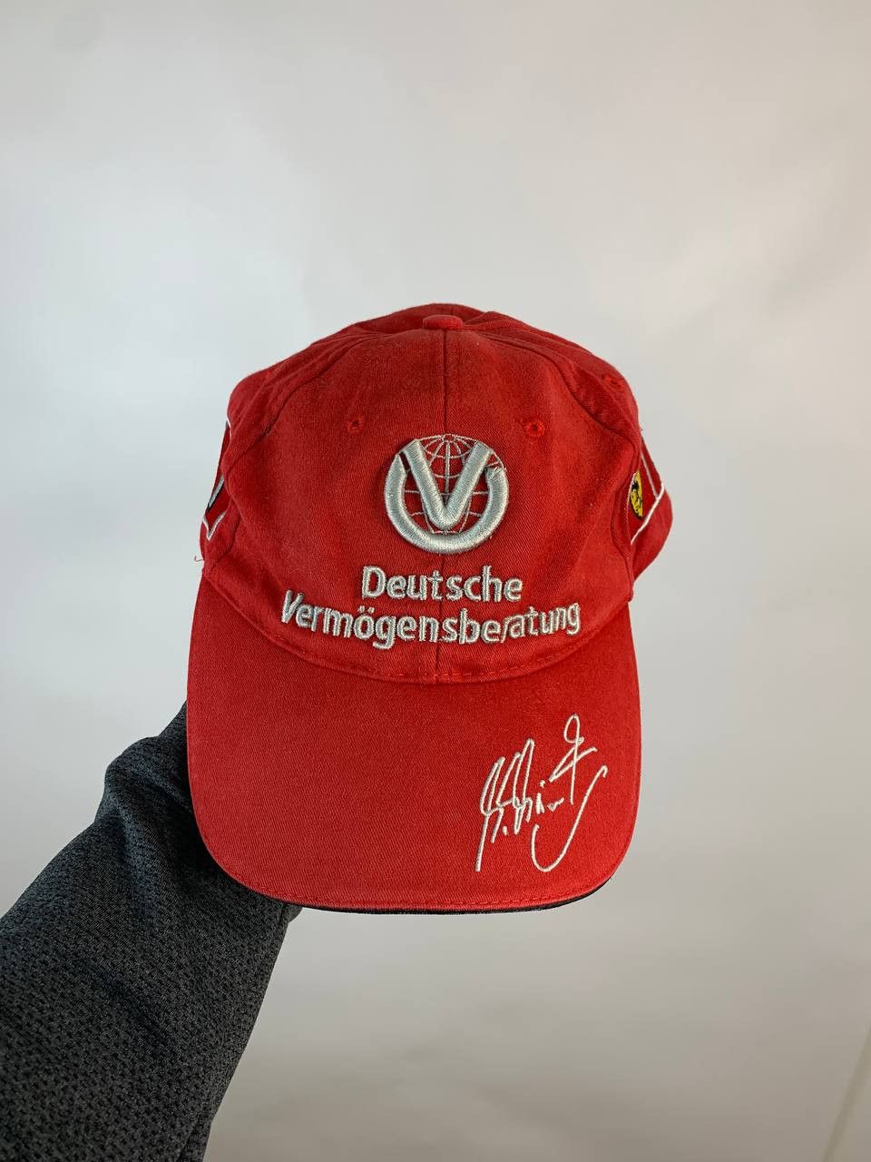 Ferrari × Vintage Vintage streetwear F1 Michael Schumacher Ferrari racing Size ONE SIZE - 1 Thumbnail