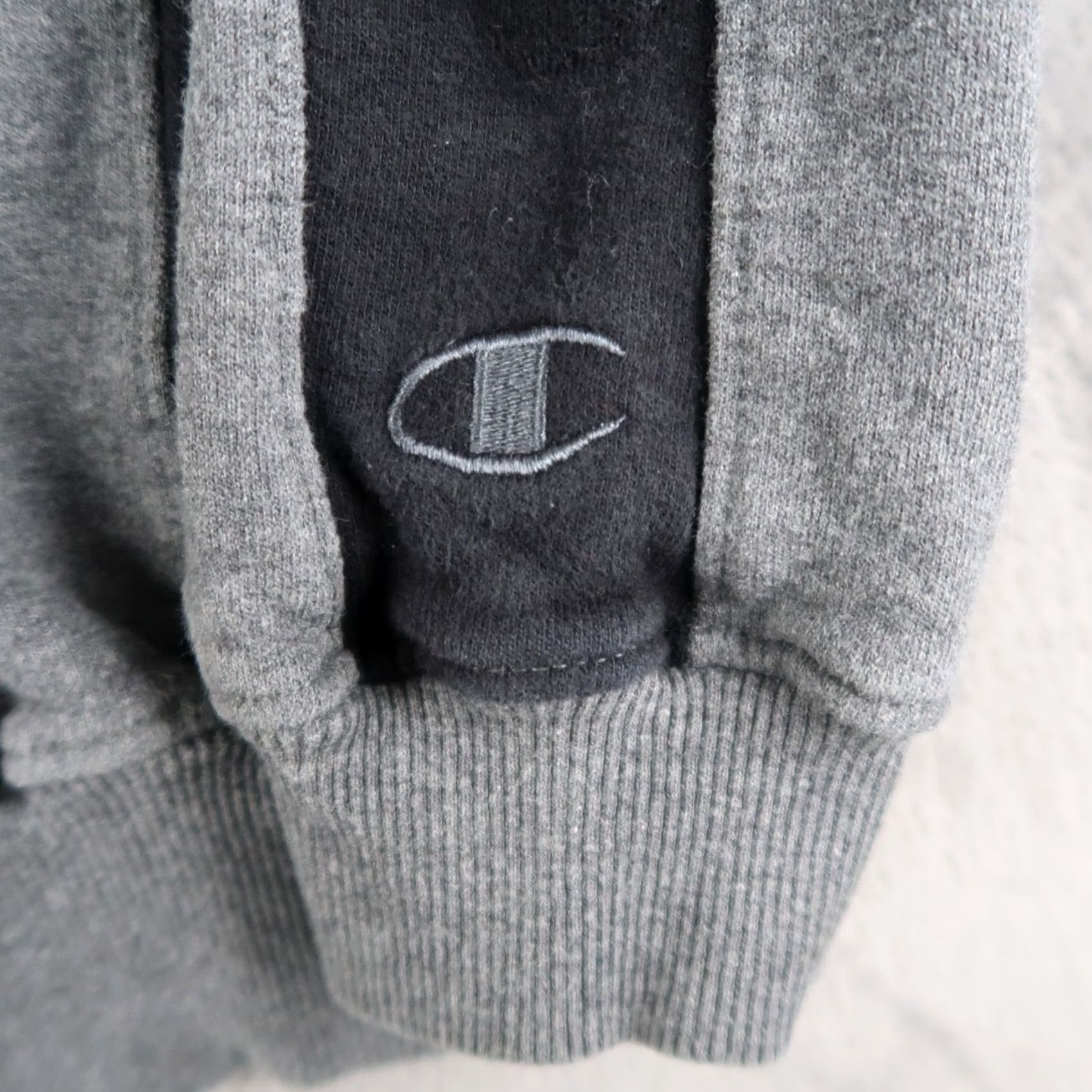 Champion VINTAGE Champion Sweatshirt XL Gray Microsoft Tech Logo Crewneck Mens Size US XL / EU 56 / 4 - 5 Thumbnail