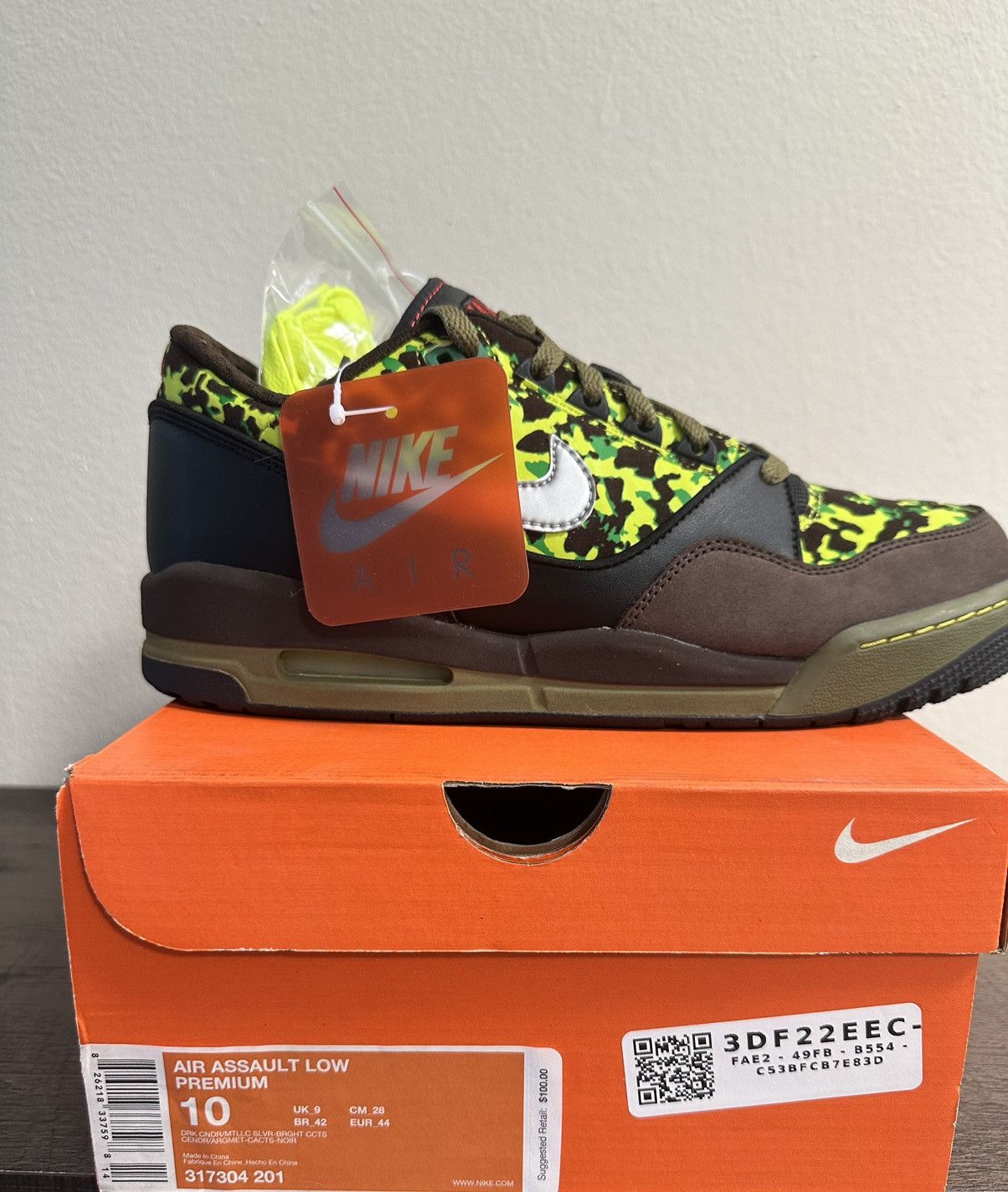 image of Nike Air Assault Low Premium Gi Joe Battleground. Size 10 2007 Shoes in Brown, Men's