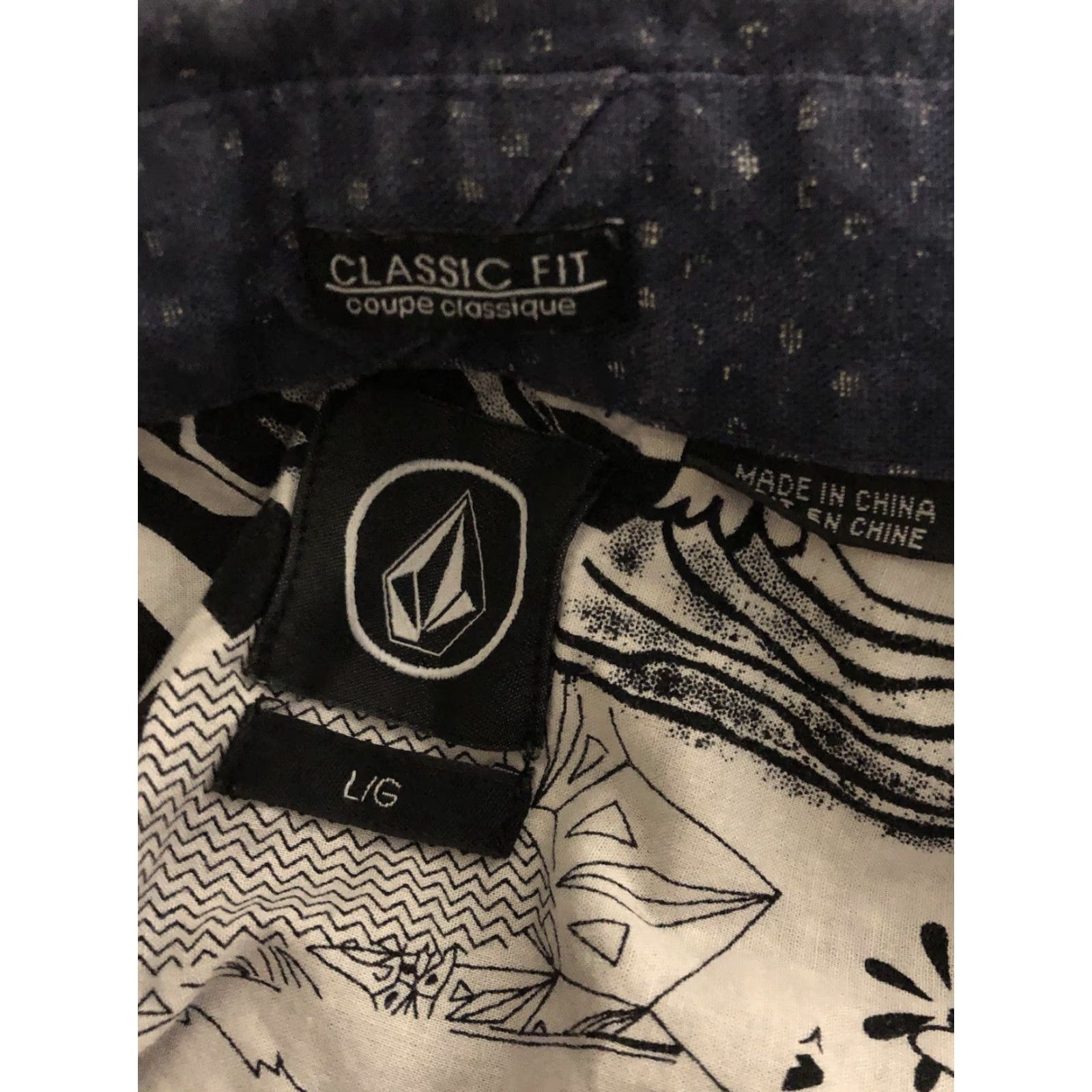 Volcom Volcom Button-Up Shirt Blue Large Regular Cotton Breathable Mens Short Sleeve Classic Fit Size US L / EU 52-54 / 3 - 5 Thumbnail