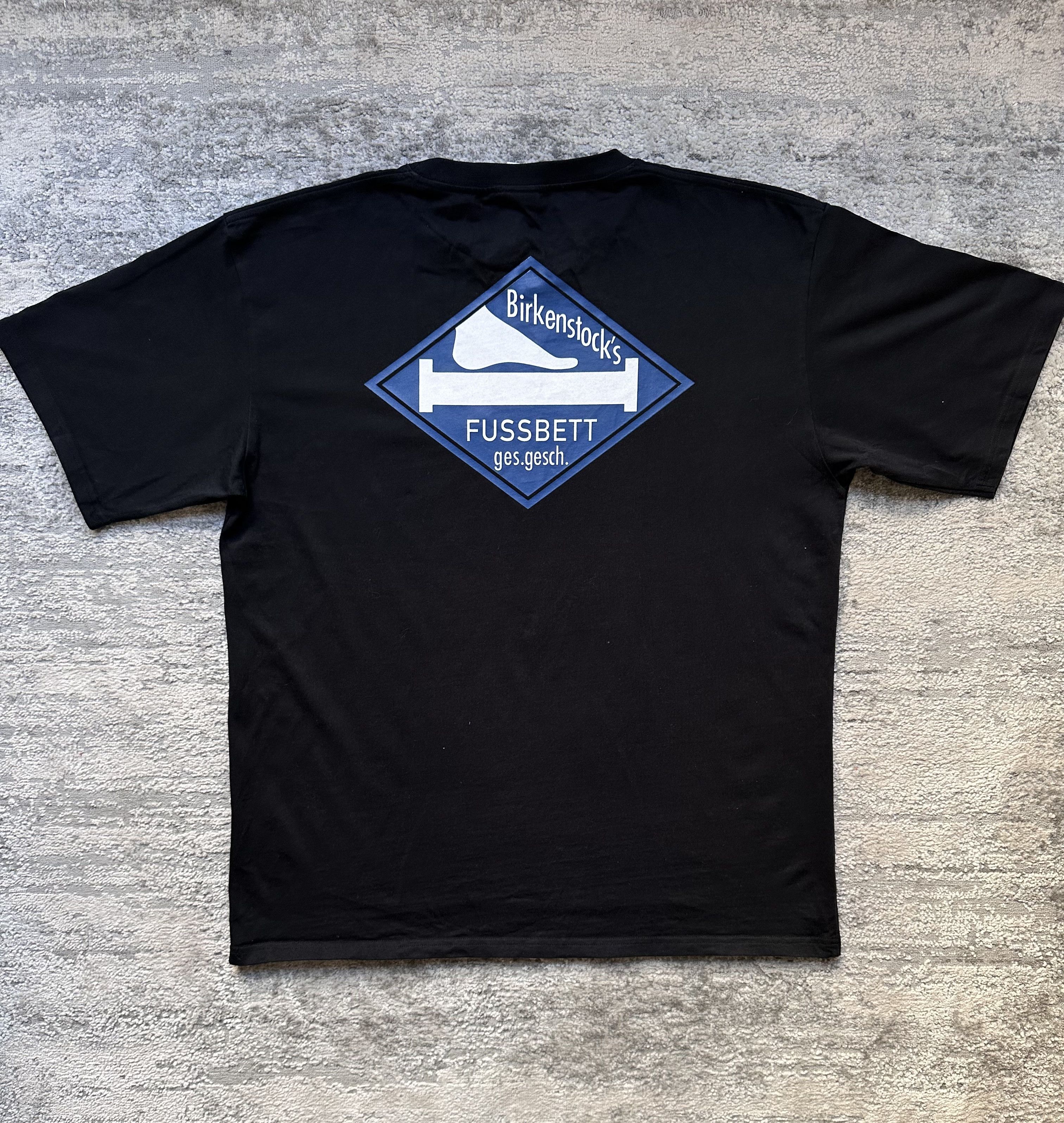 Highsnobiety Highsnobiety birkenstock t shirt Size US XXL / EU 58 / 5 - 1 Thumbnail