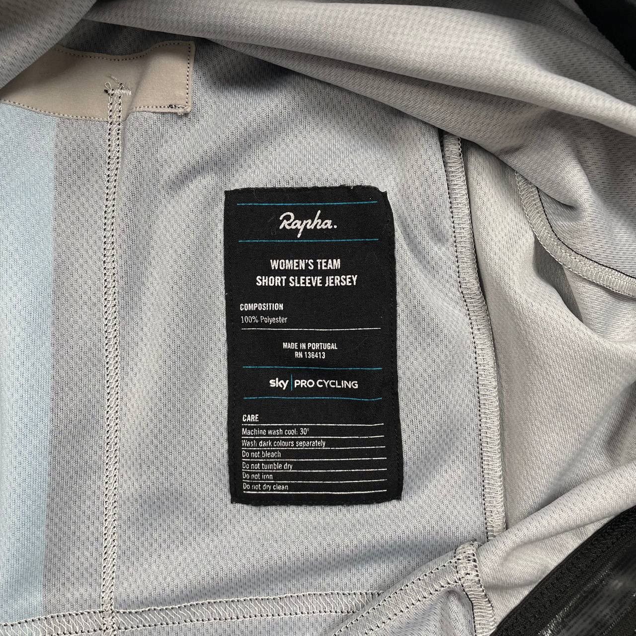 Rapha Rapha Sky Pro Cycling Women’s Team SS Jersey Black/ Blue Size M / US 6-8 / IT 42-44 - 12 Thumbnail