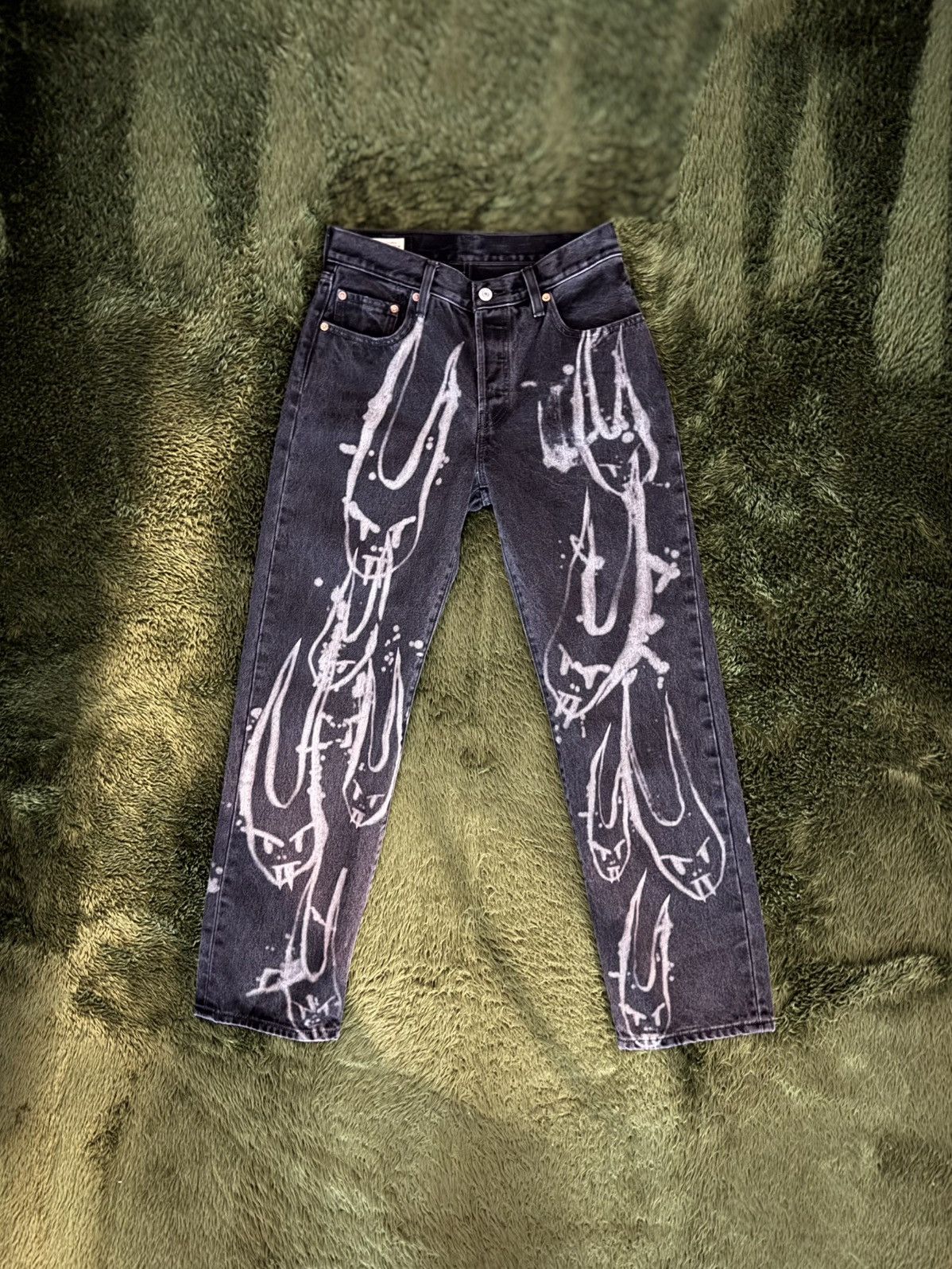 Levi's [W27] Levi’s x Barbie Ferreira 501 90s Premium Denim Pants Size US 27 - 1 Thumbnail