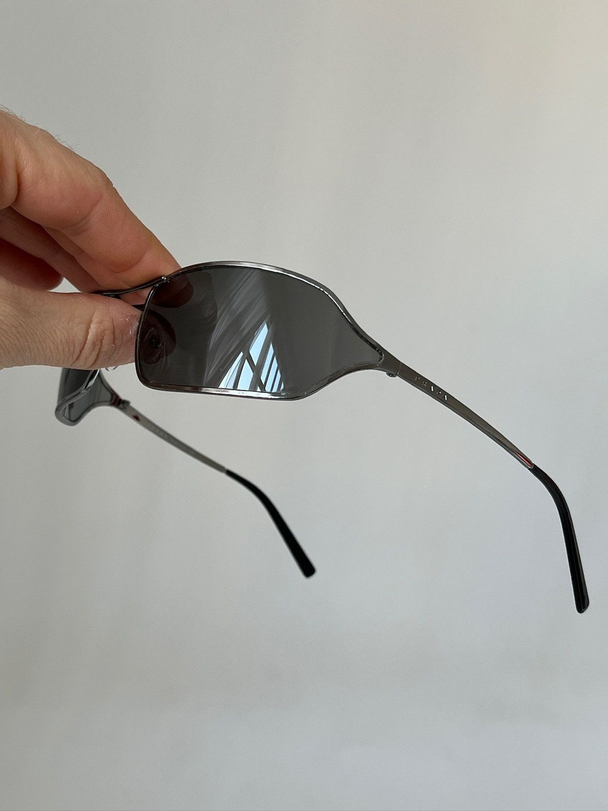 Prada PRADA 2004 Sunglasses Rimless Sport Metal Frame Shield R Size ONE SIZE - 6 Thumbnail