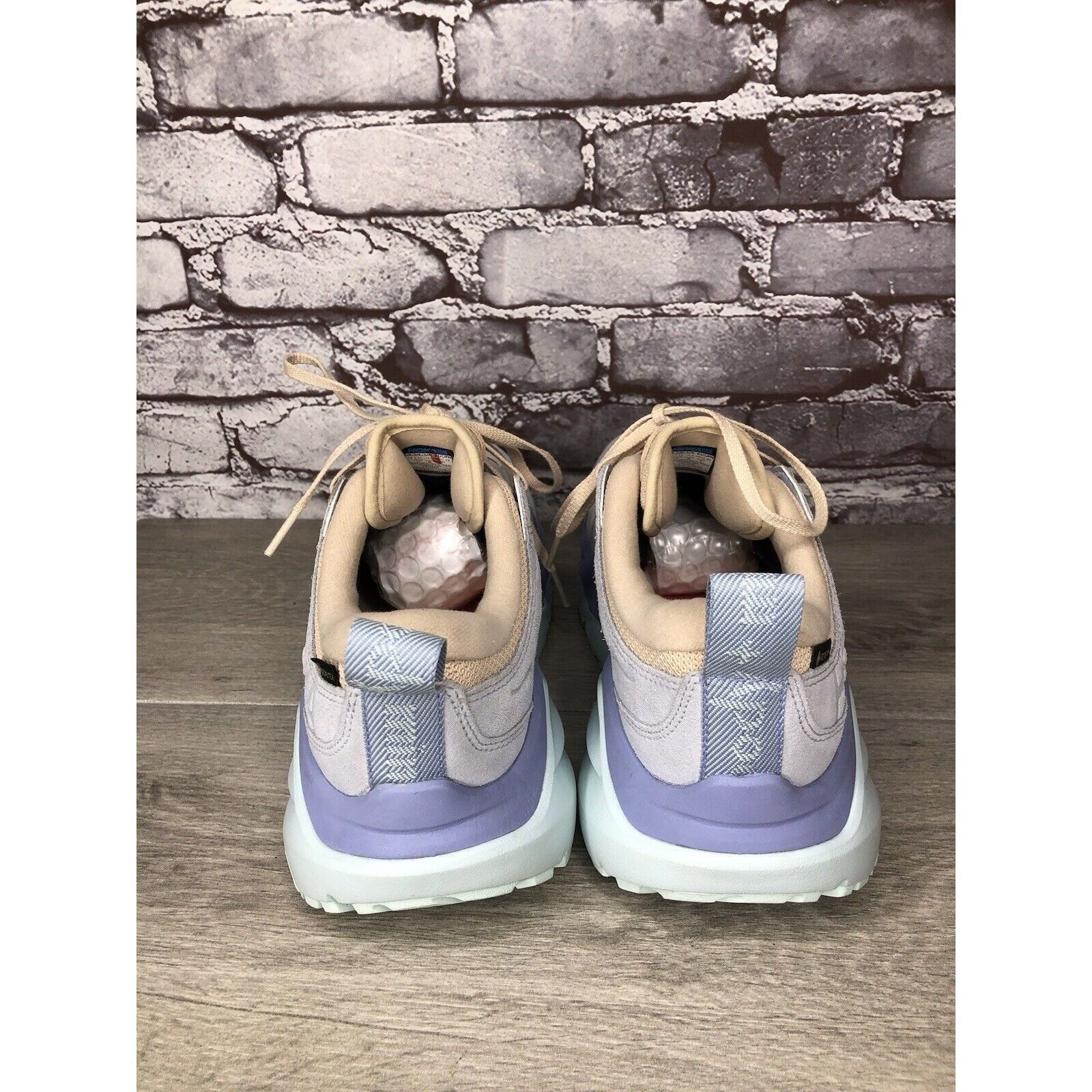 Hoka Hoka One One Kaha Low GORE-TEX Arctic Ice Purple Men 9.5M US Size US 9.5 / EU 42-43 - 4 Thumbnail