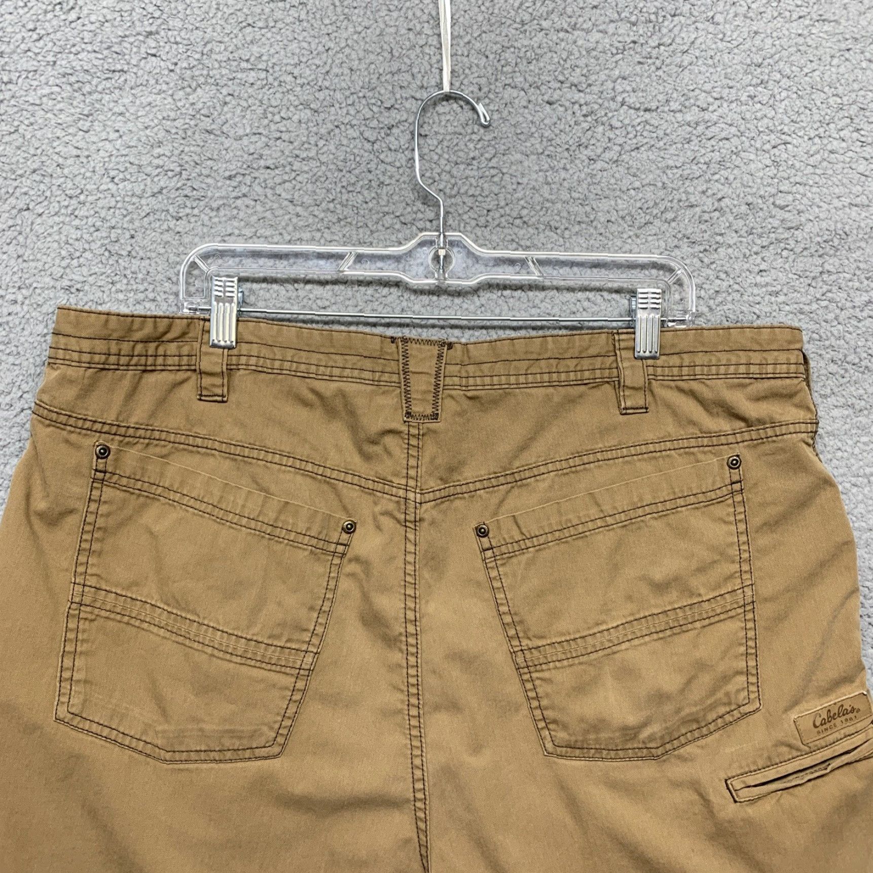 Vintage Cabela's Men’s Shorts Bermuda 42 Light Brown 5-Pocket Design Belt Loops Front Flat 9.5in Inseam Casual Straight Fit Regular Size 42 Mens Size US 42 / EU 58 - 5 Thumbnail