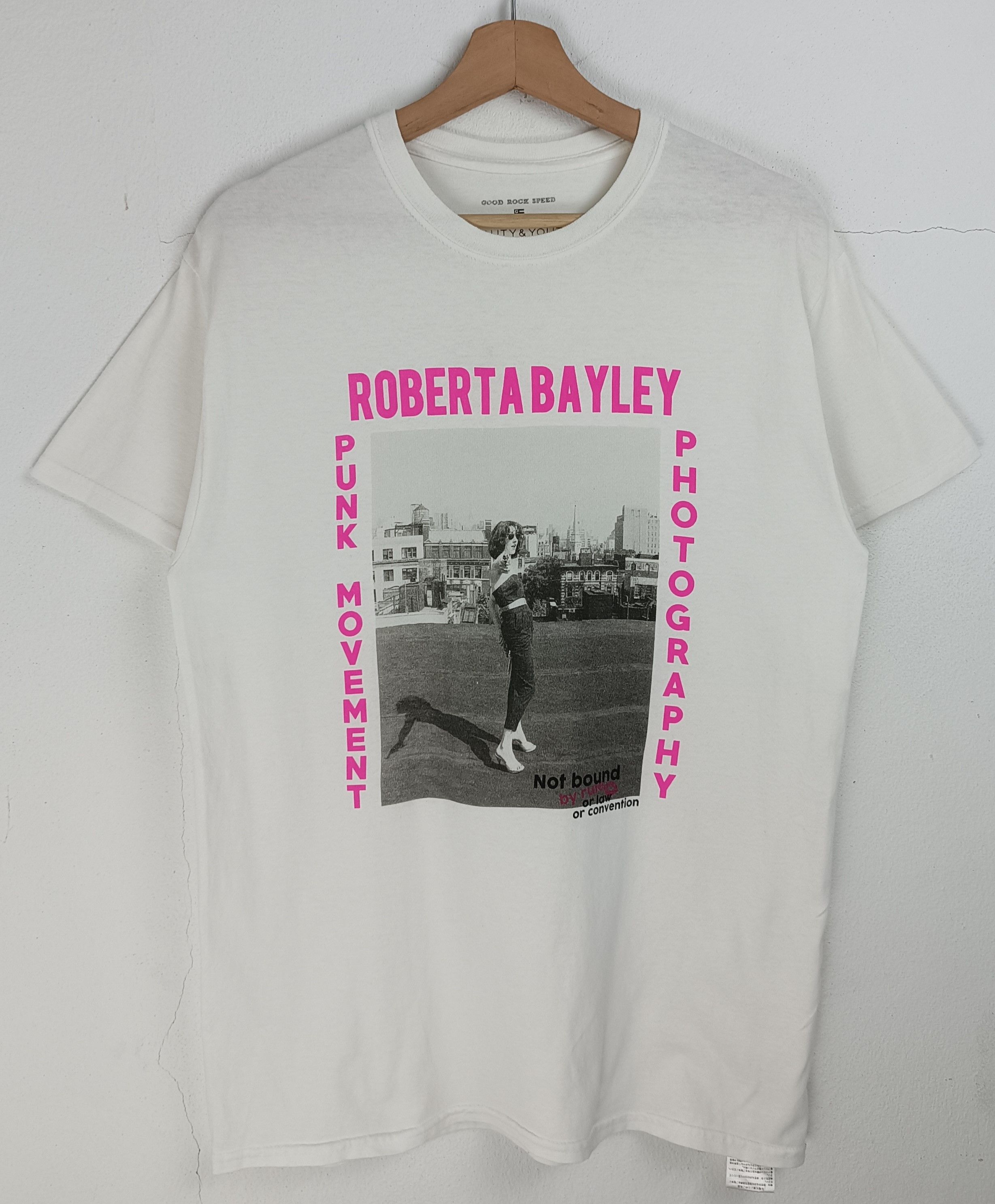 Band Tees VINTAGE ROBERTA BAYLEY PUNK MOVEMENT PHOTOGRAPHY TEE Size US M / EU 48-50 / 2 - 3 Thumbnail