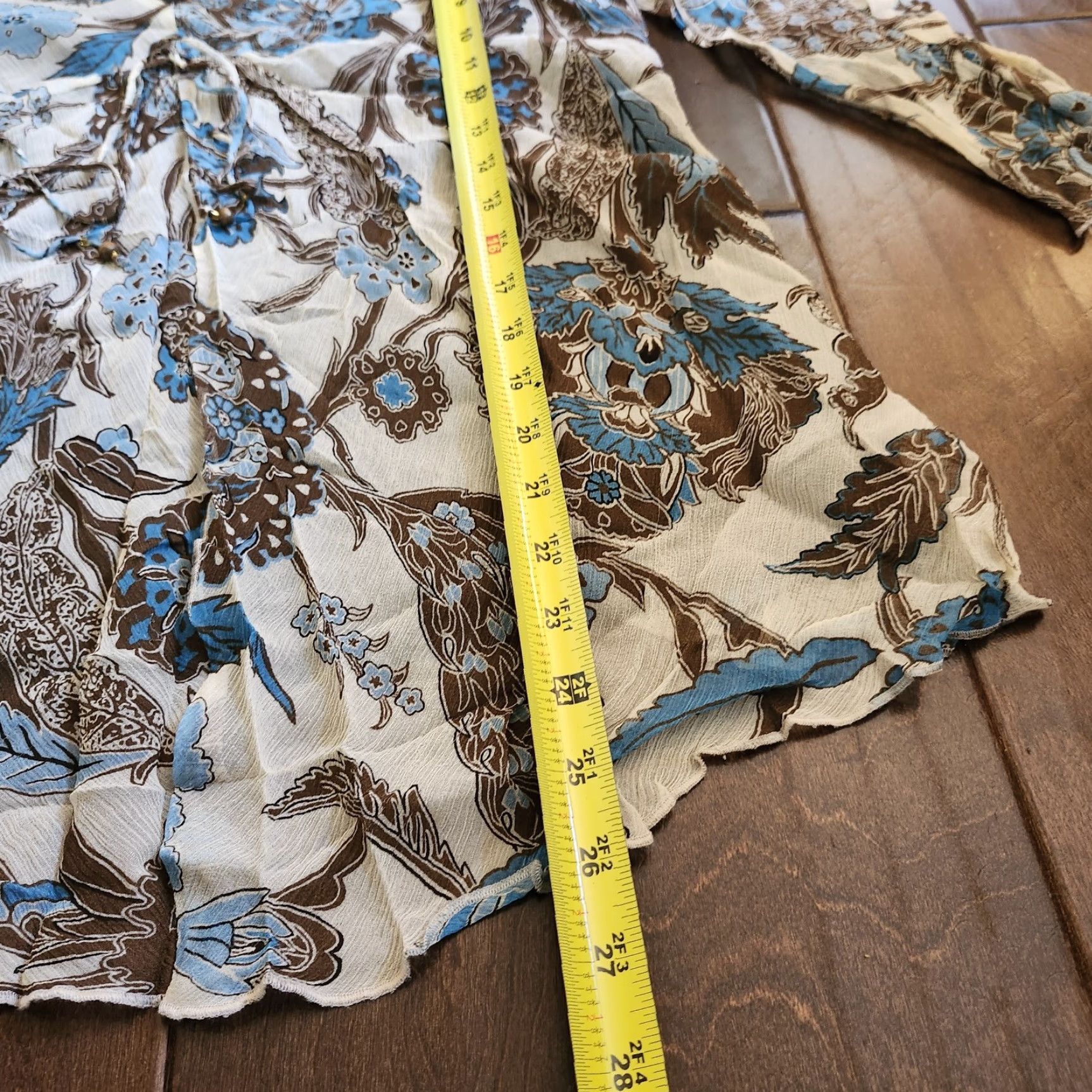 Nine West Nine West Women's Floral V-Neck Blouse - Silk - Size 8 - Multicolor - 3/4 Sleeve - Regular - Pullover - Blouse - Women - Floral - 90s Theme Size M / US 6-8 / IT 42-44 - 7 Thumbnail