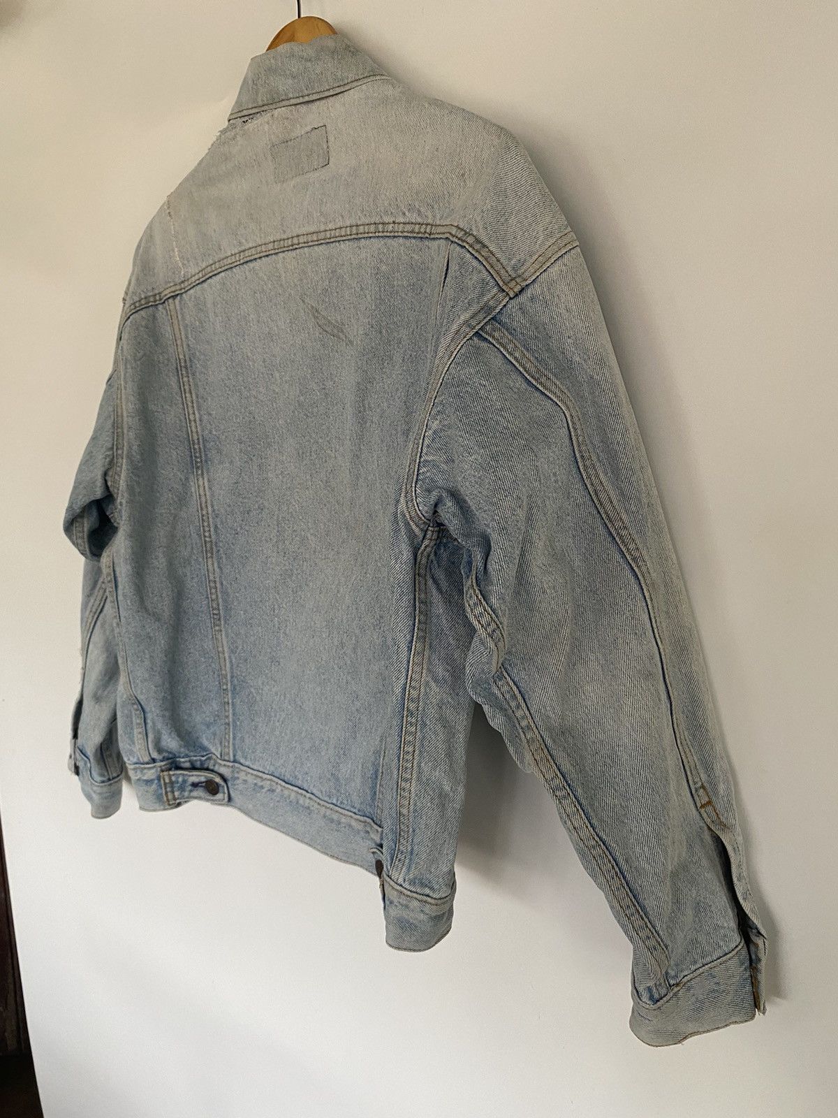 Levi's × Levi's Vintage Clothing Distressed Vintage Levi’s Trucker Denim Jeans Jacket USA Size US S / EU 44-46 / 1 - 8 Thumbnail