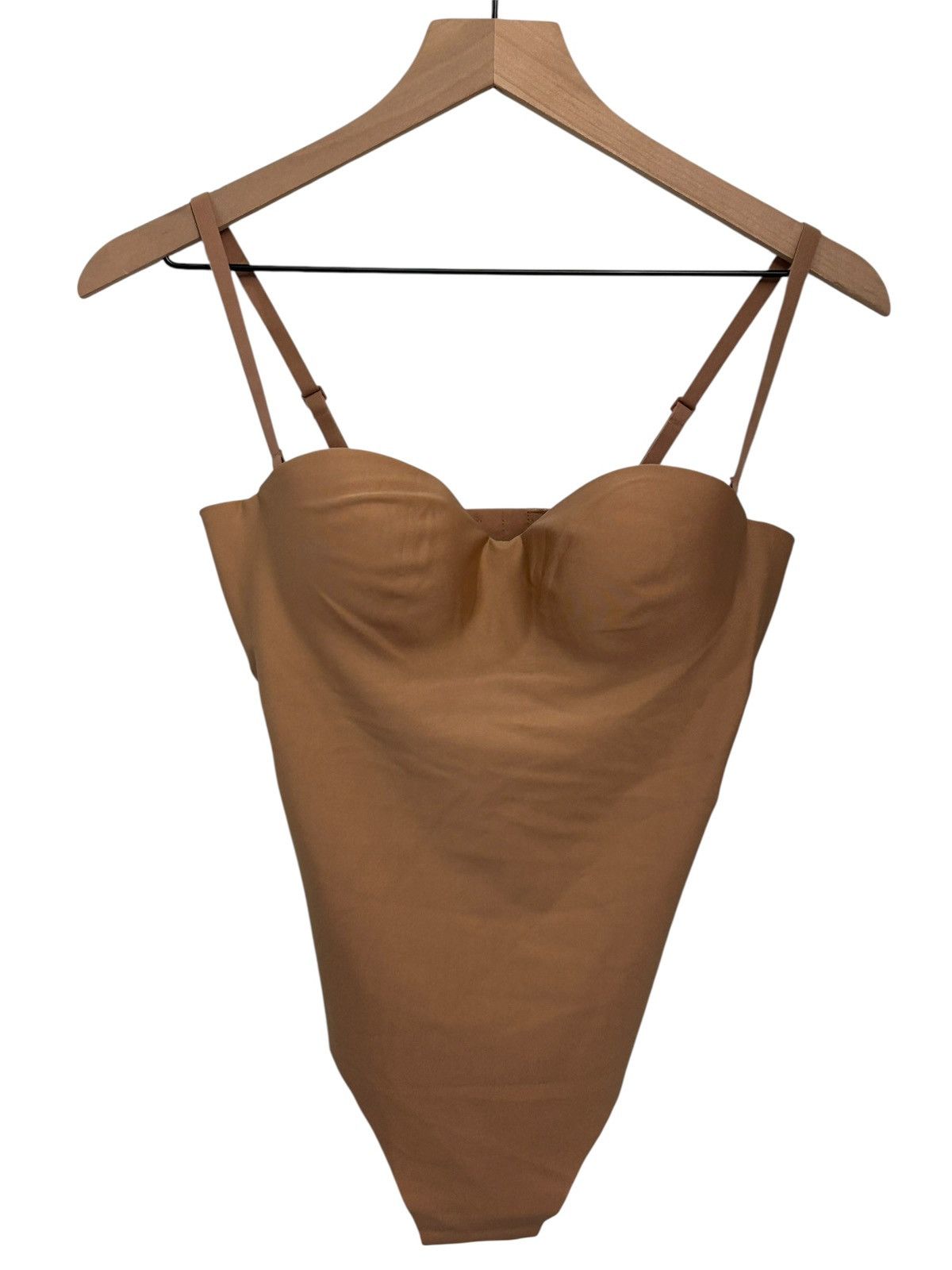 SKIMS NWT Skims Body Underwire Thong Bodysuit Sienna S ( SOLD OUT) Size S / US 4 / IT 40 - 5 Thumbnail