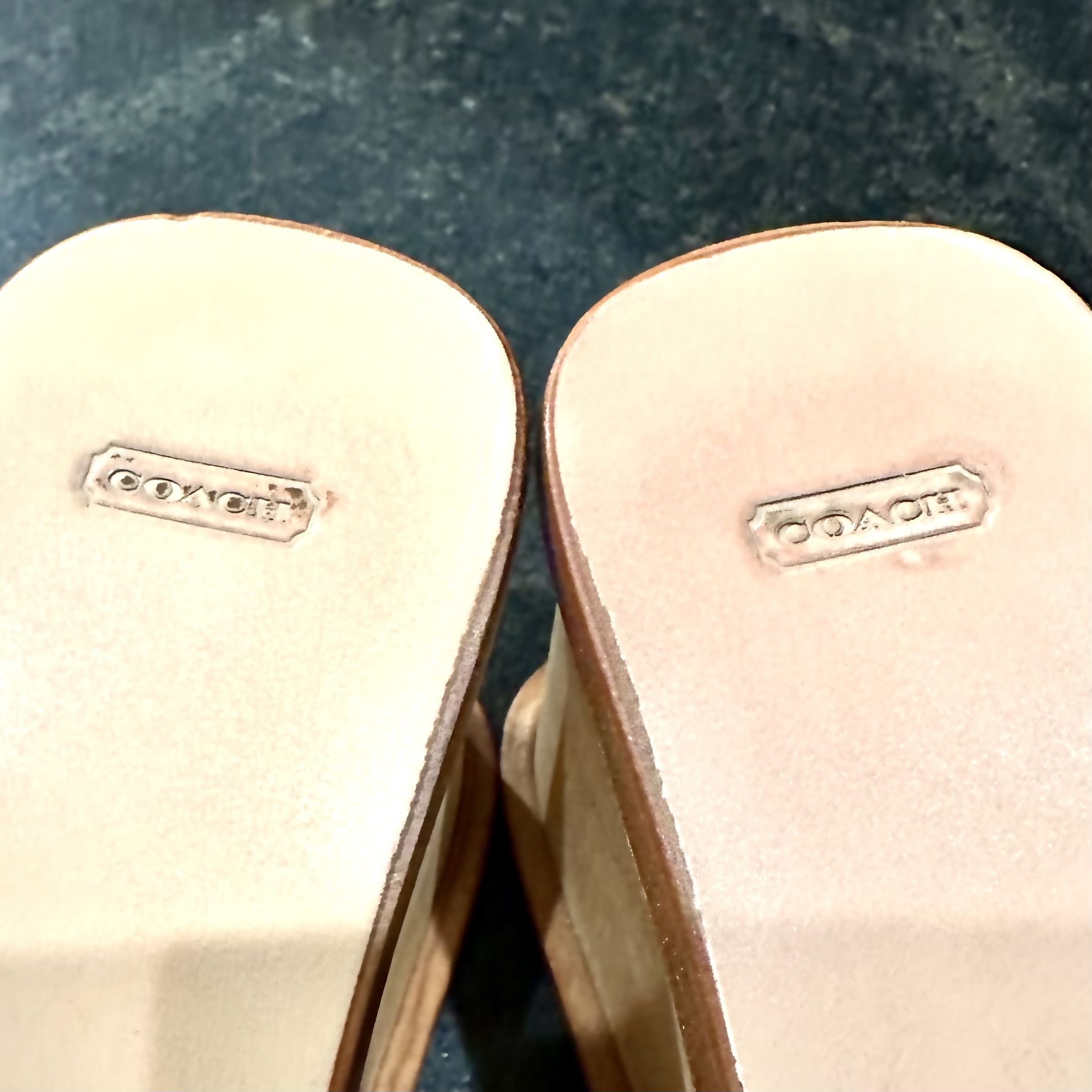 Coach *Vintage 1999* COACH Honey A2 Wooden Platform Wedge Mule Size US 7.5 / IT 37.5 - 8 Thumbnail