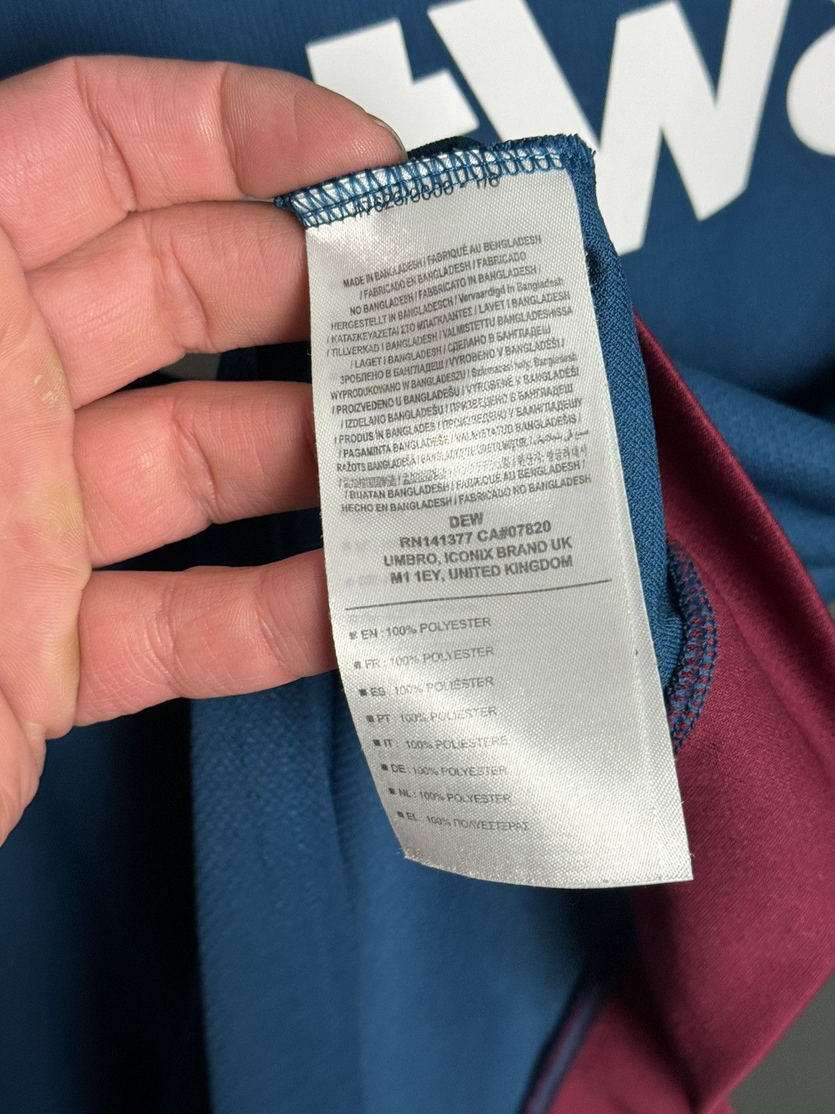 Umbro West Ham United 18/19 Away Football Jersey Size US S / EU 44-46 / 1 - 7 Thumbnail