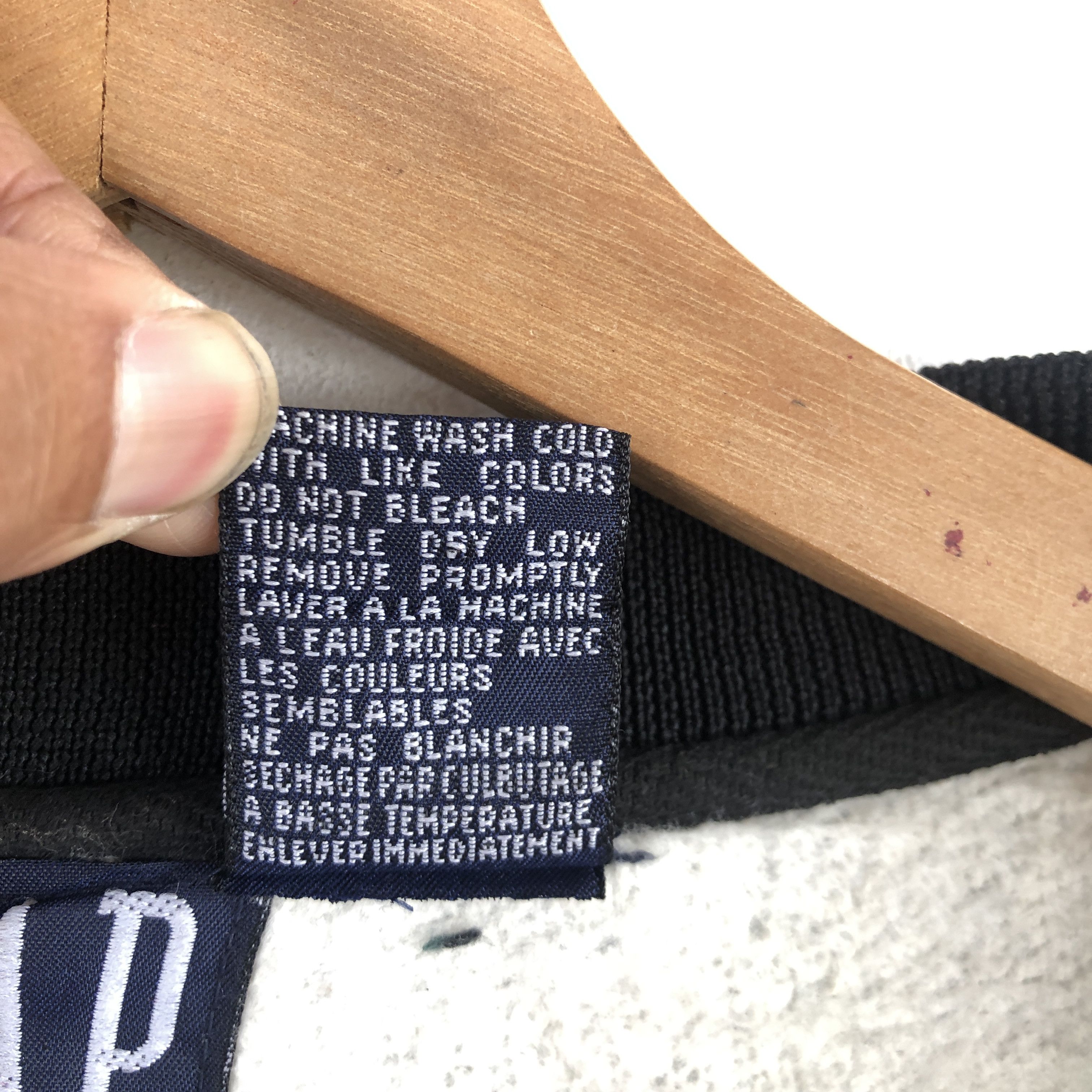 Gap × Vintage Vintage Y2K GAP Varsity Sweater Button Up Sweatshirt Size US L / EU 52-54 / 3 - 10 Thumbnail