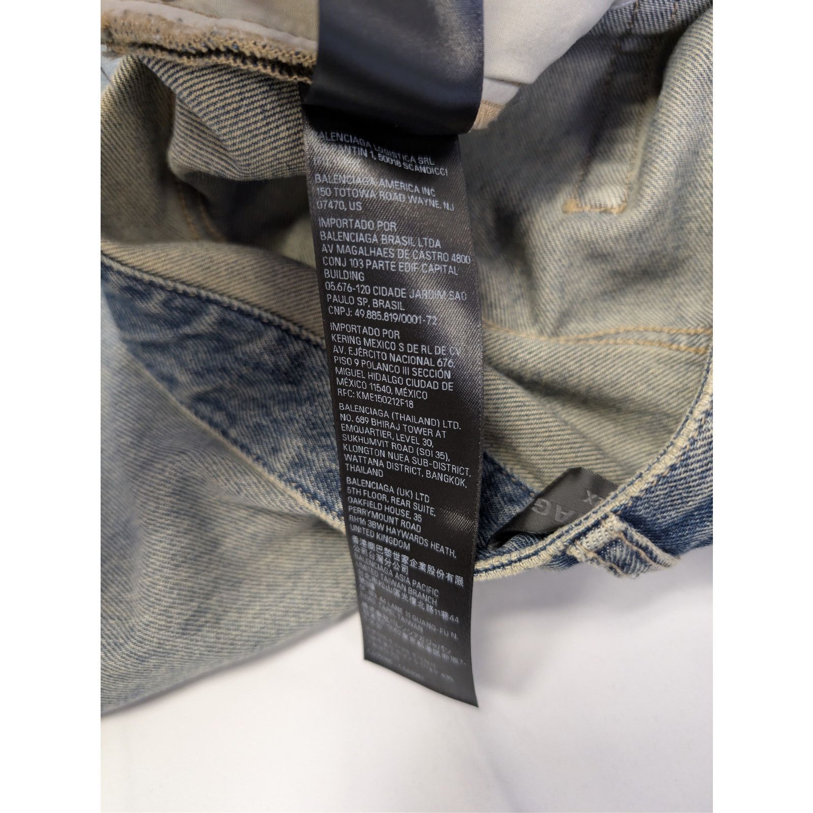 Balenciaga o1rshd1 Baggy Denim Shorts in Blue Rust Size US 30 / EU 46 - 20 Thumbnail