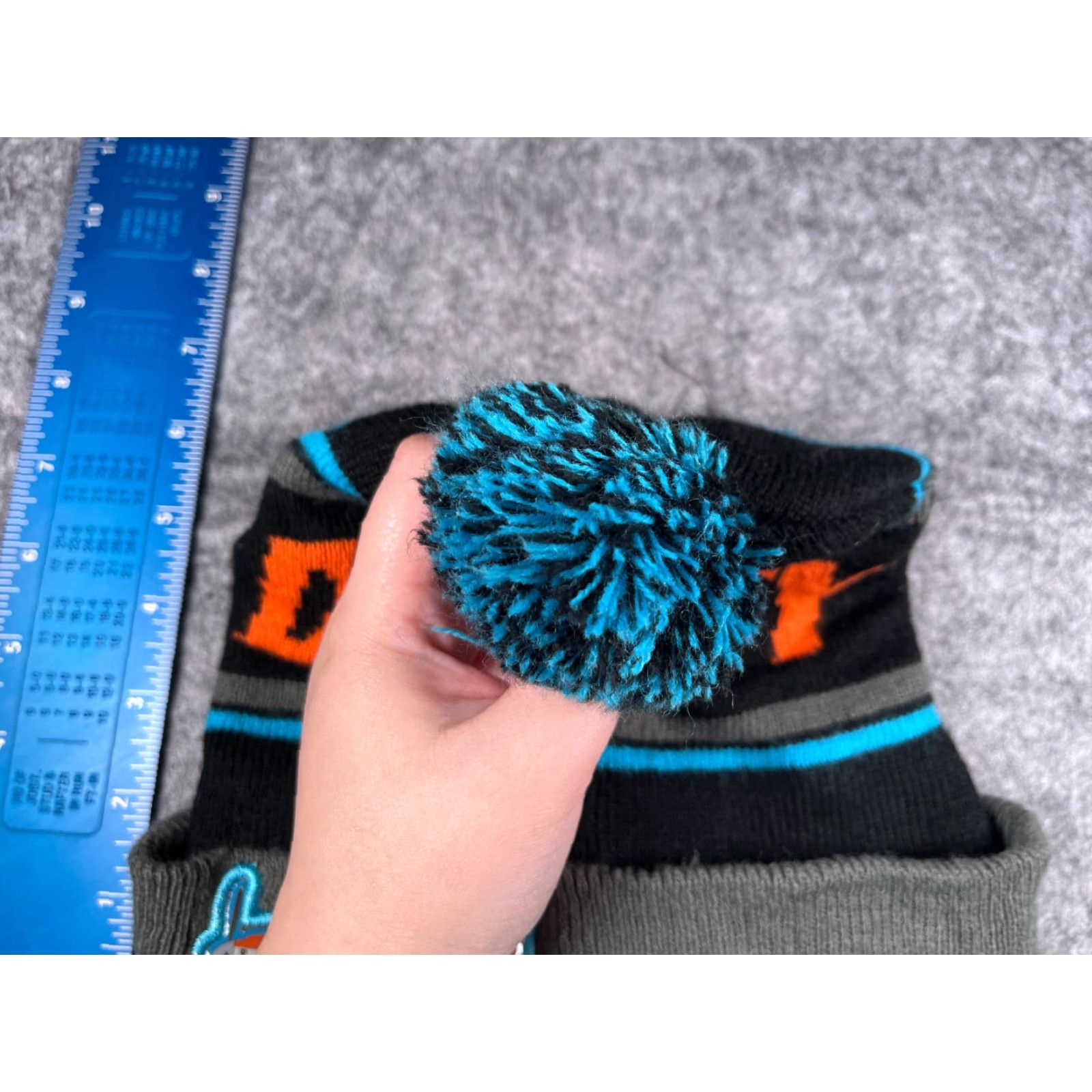 Disney Disney Dusty Planes Beanie Toque Hat Adult One Size Black Gray Blue 100% Acrylic Pom Knit Pom Size ONE SIZE - 4 Thumbnail