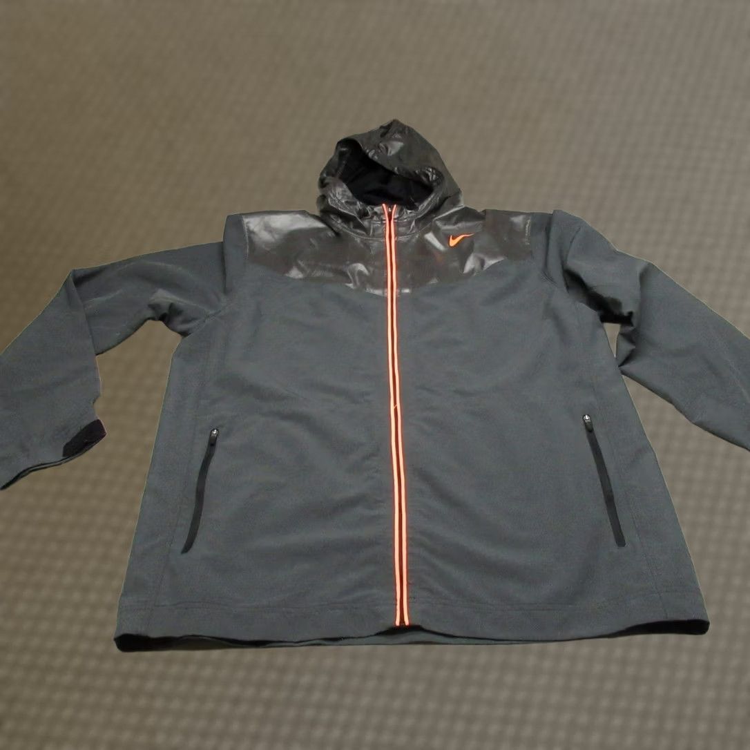 Nike VINTAGE Nike Pro Training Jacket Mens L Black Hood Water Repellant Full Zip Athletic Size US L / EU 52-54 / 3 - 1 Thumbnail