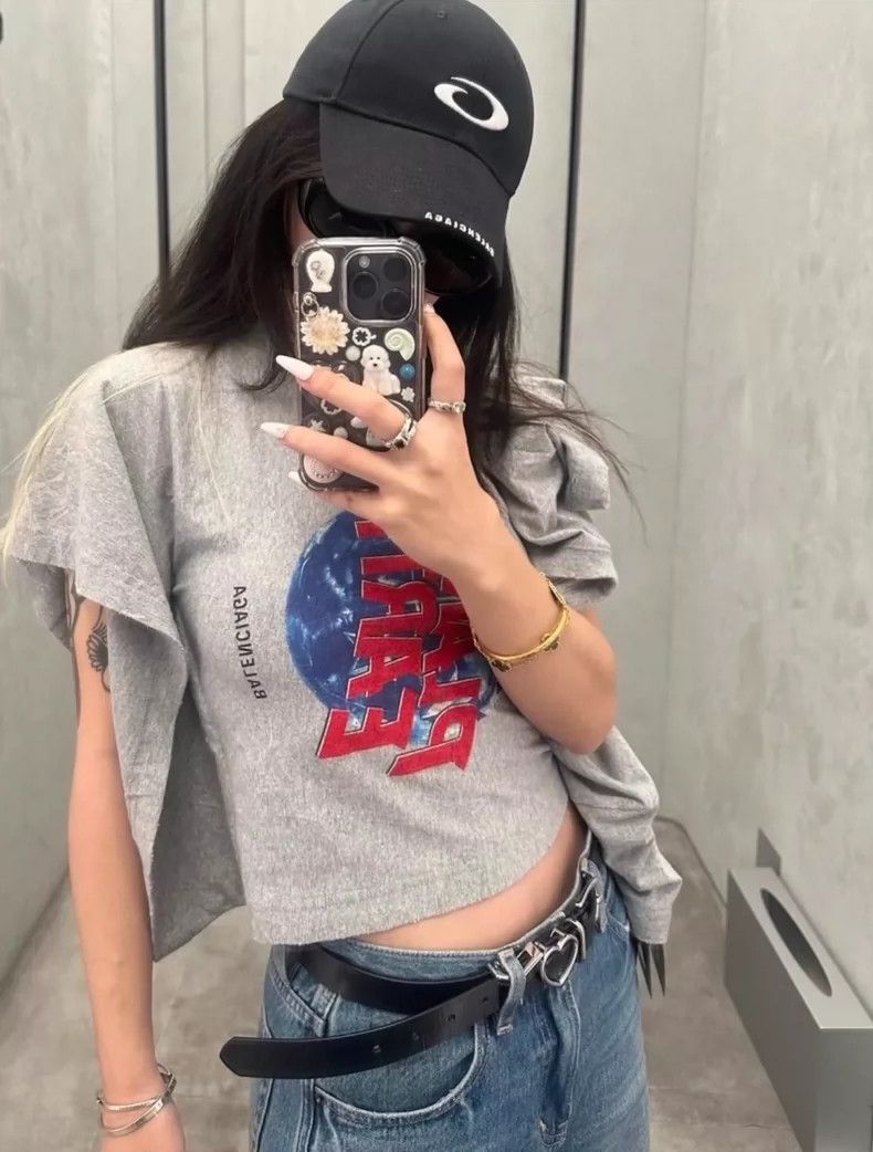 Balenciaga Balenciaga Earth Graphic Irregular Design Tee Size XS / US 0-2 / IT 36-38 - 8 Thumbnail