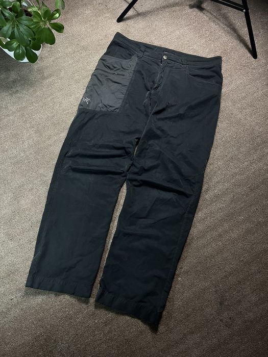 Arc'Teryx 🦎Vintage Arc’teryx Gorpcore Outdoor denim cargo pants 🗻 | Grailed