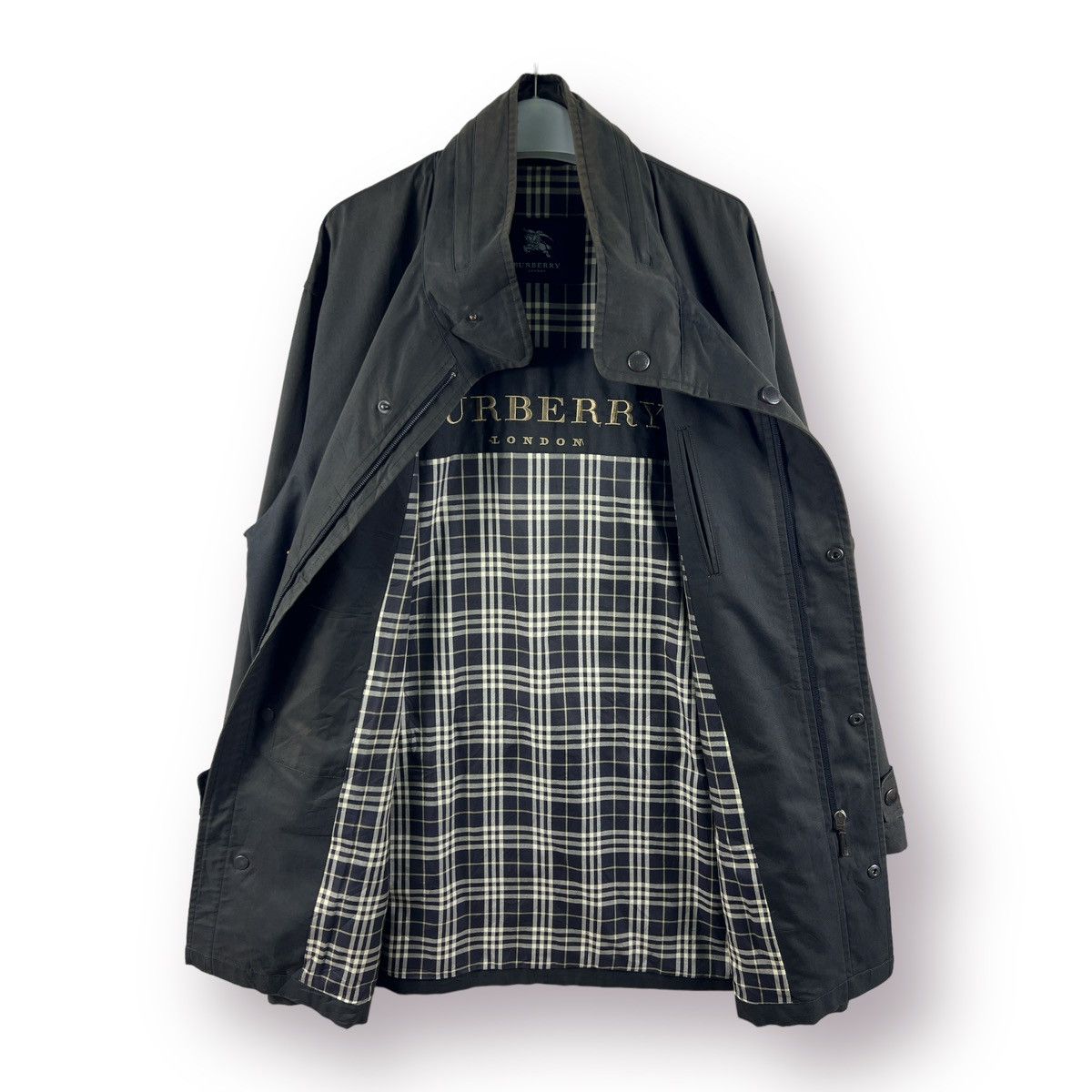 Burberry 🔥 DISTRESSED 🔥 NOVA CHECK BARNCOAT HIDDEN HOOD - L Size US L / EU 52-54 / 3 - 1 Thumbnail