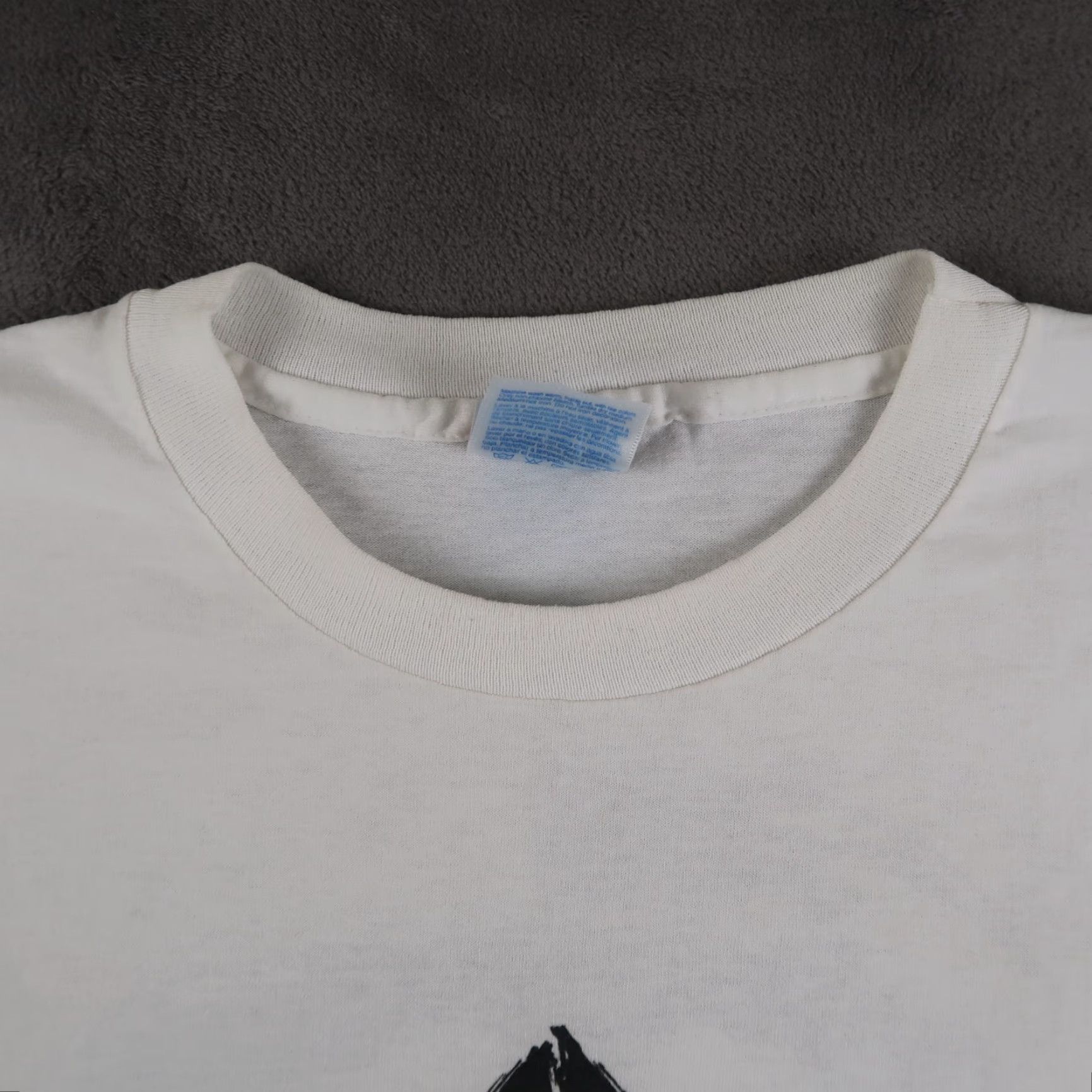 Hanes VINTAGE Hanes Beefy-T T-Shirt Mens L White Short Sleeve 90s Logo Skull Flag 1990s Mens Size US L / EU 52-54 / 3 - 5 Thumbnail