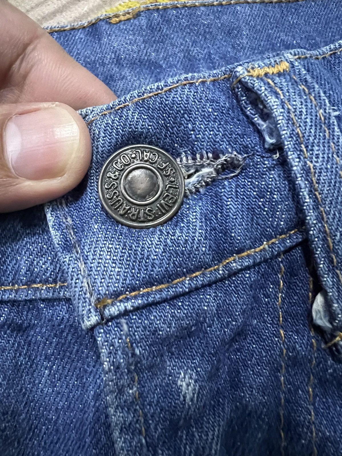 Levi's × Levi's Made & Crafted × Levi's Vintage Clothing FLARE💥VINTAGE 80’s LEVIS 517 ORANGE TAB BUTTON #8 Size US 27 - 5 Thumbnail