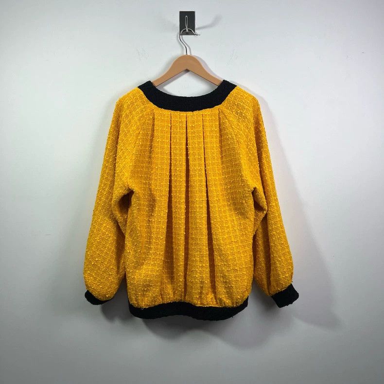 Gucci Gucci Size 38 Yellow small fragrance style knitted jacket Size US XXS / EU 40 - 2 Thumbnail