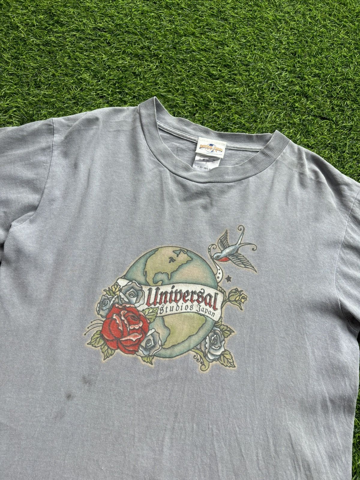 Universal Studios Vintage 00's Universal Studio Japan Tshirt Size US S / EU 44-46 / 1 - 3 Thumbnail