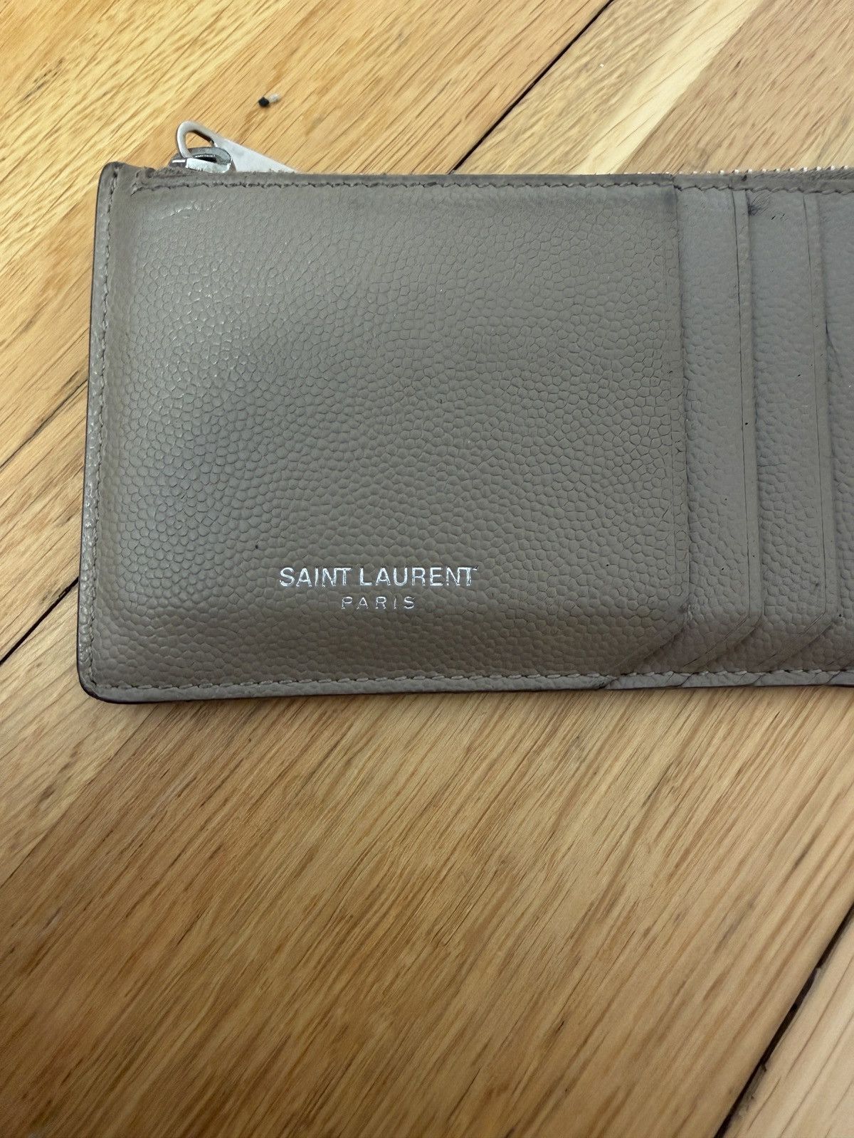 Saint Laurent Paris Saint Laurent Card Holder – Beige Size ONE SIZE - 6 Thumbnail
