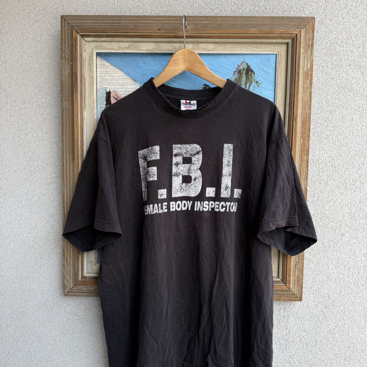 Band Tees × Vintage FBI Female Body Inspector Vintage 90s T shirt Black Thrashed Size US L / EU 52-54 / 3 - 2 Thumbnail