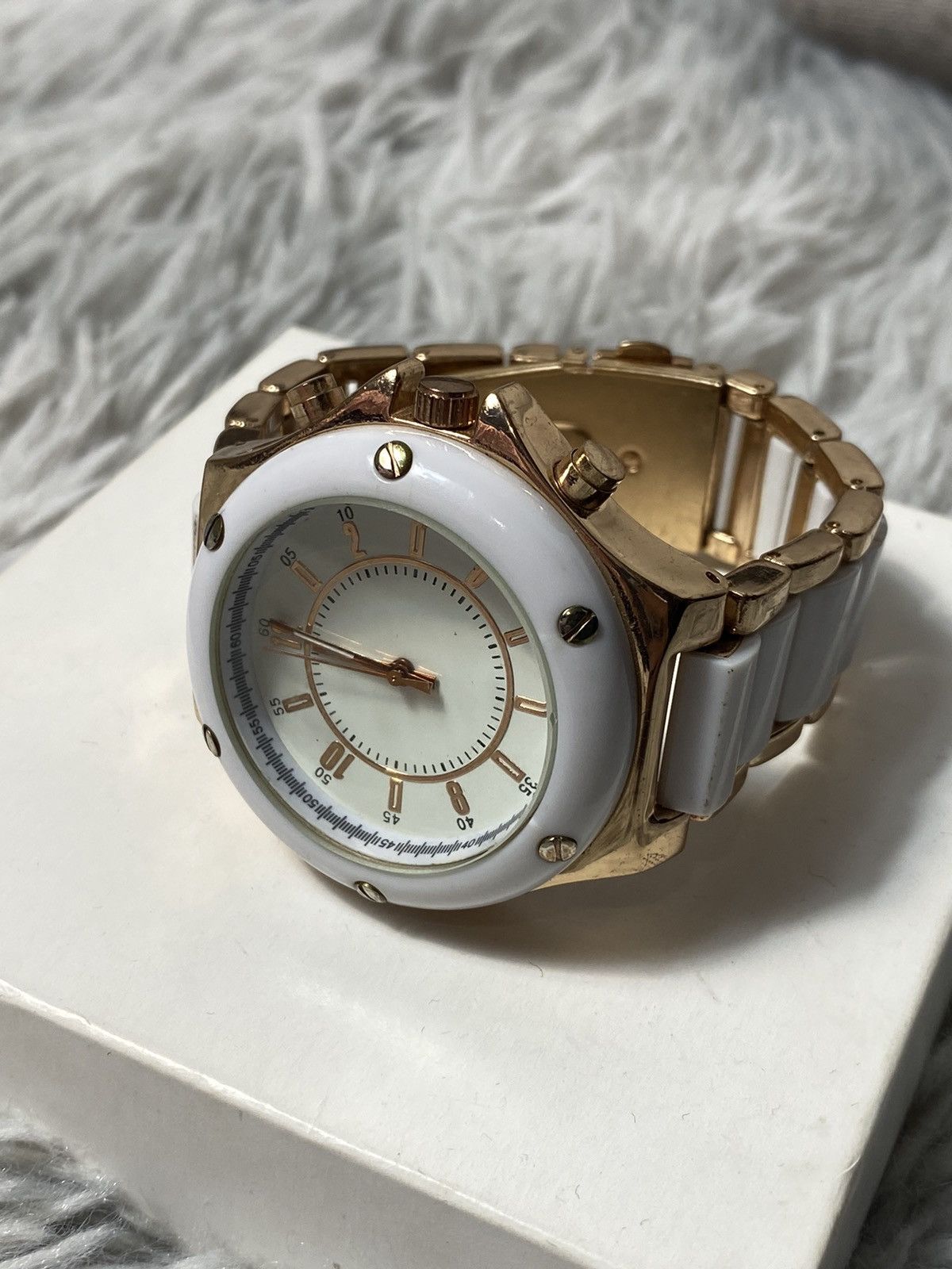 Japanese Brand Elegant Rose Gold Chronograph | Japanese Design Size ONE SIZE - 5 Thumbnail