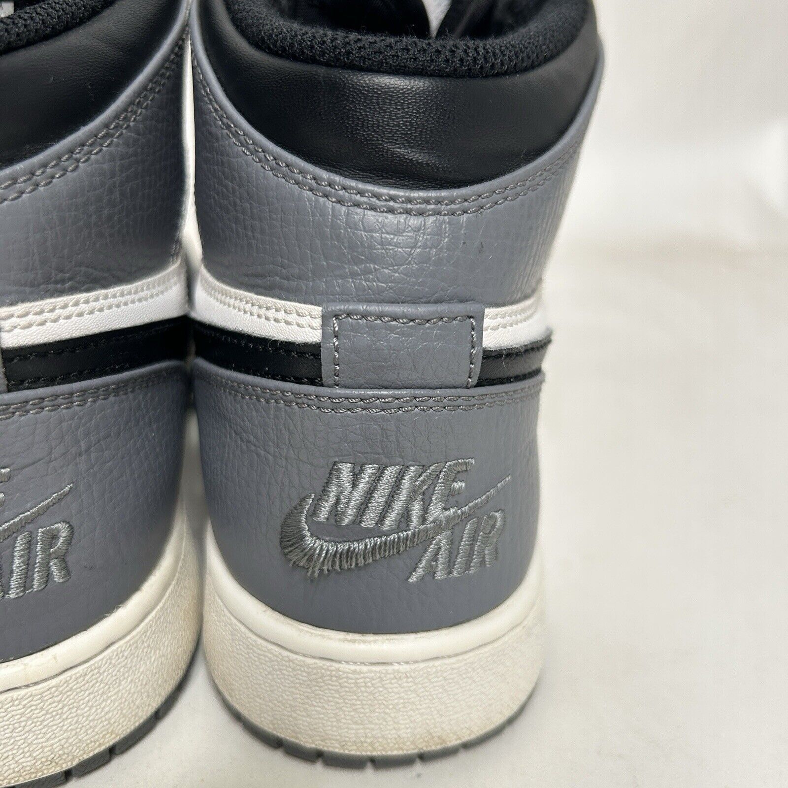 Nike Nike Air Jordan 1 Retro High OG GS “Cool Grey” 2024 Size US 8 / IT 38 - 9 Thumbnail