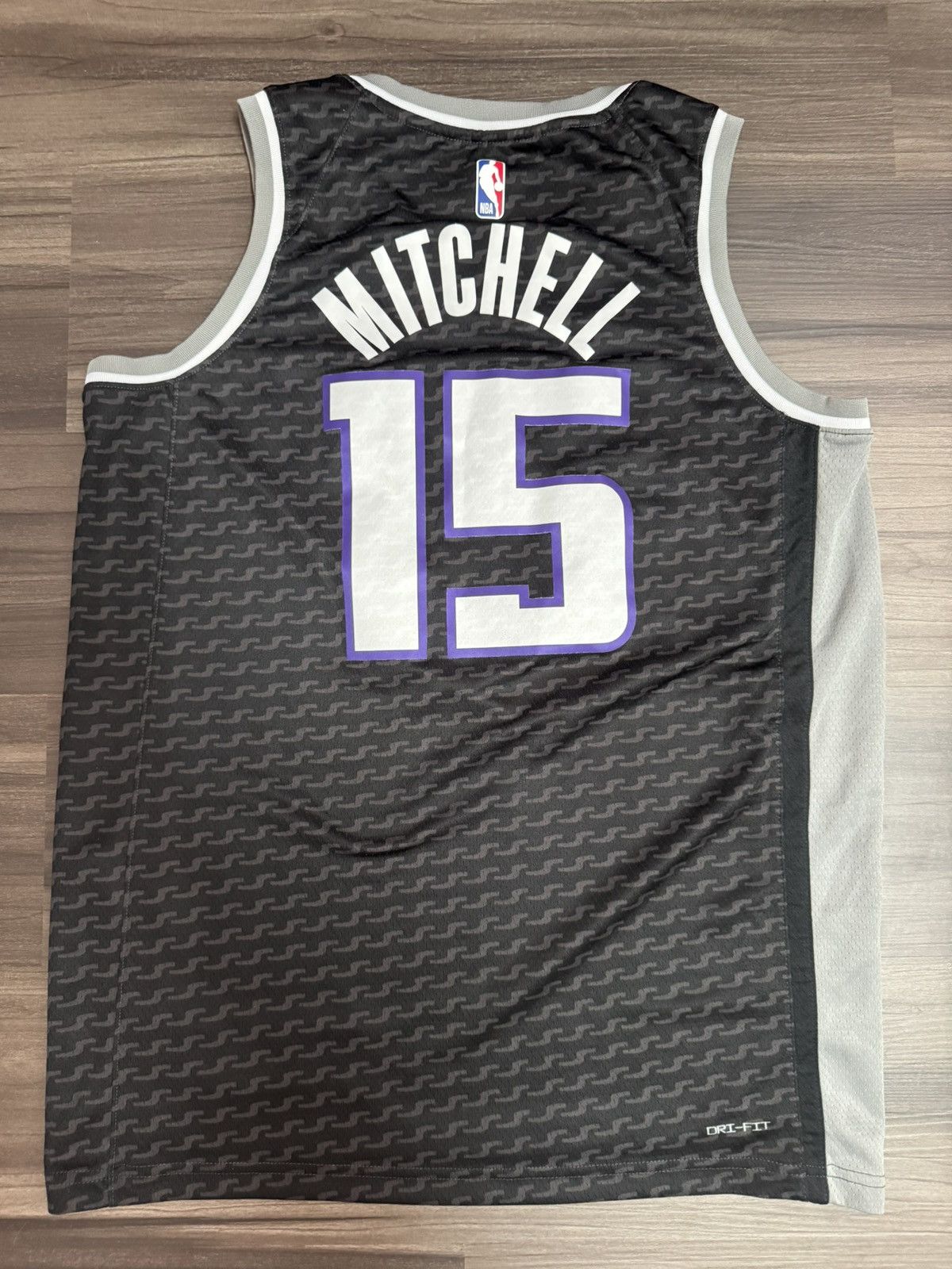Nike Sacramento Kings Davion Mitchell #15 NBA Statement Jersey Size US L / EU 52-54 / 3 - 7 Thumbnail