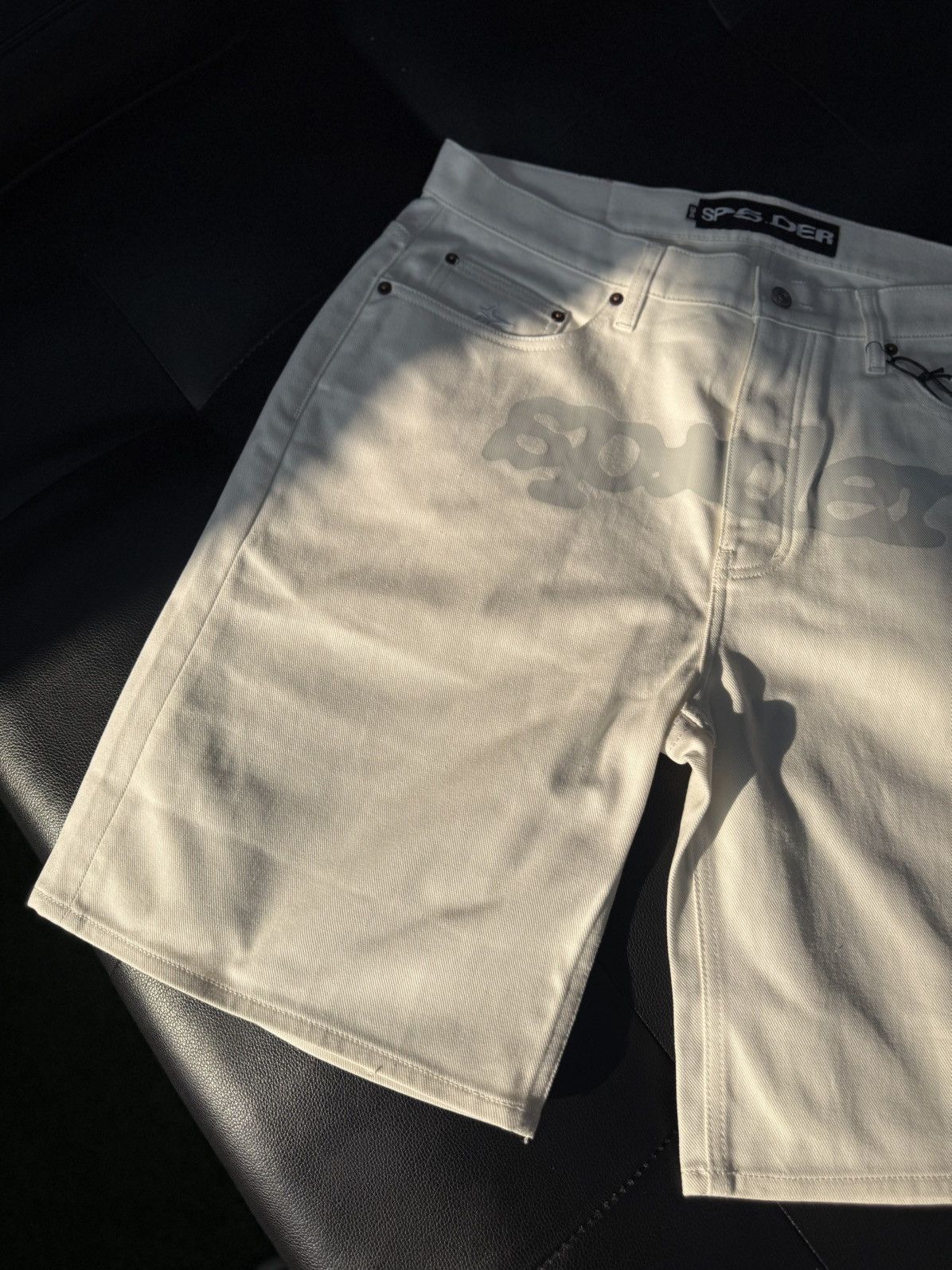 Sp5der Sp5der Jean Shorts White Size 34 (NEW) Size US 34 / EU 50 - 4 Thumbnail