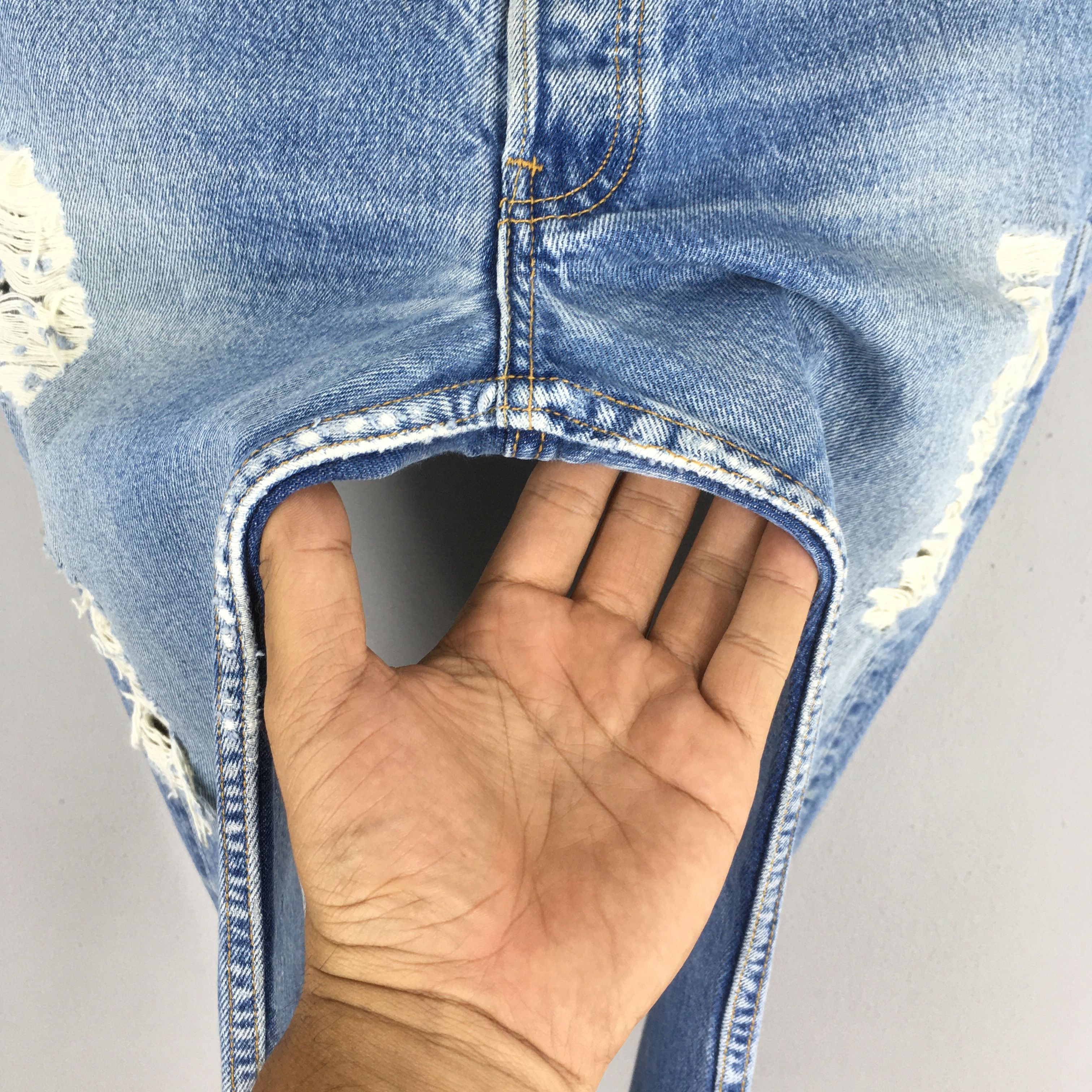 Levi's Size 33x29 Vintage 90s Levi's 501 Distressed Jeans S1351 Size US 33 - 5 Thumbnail