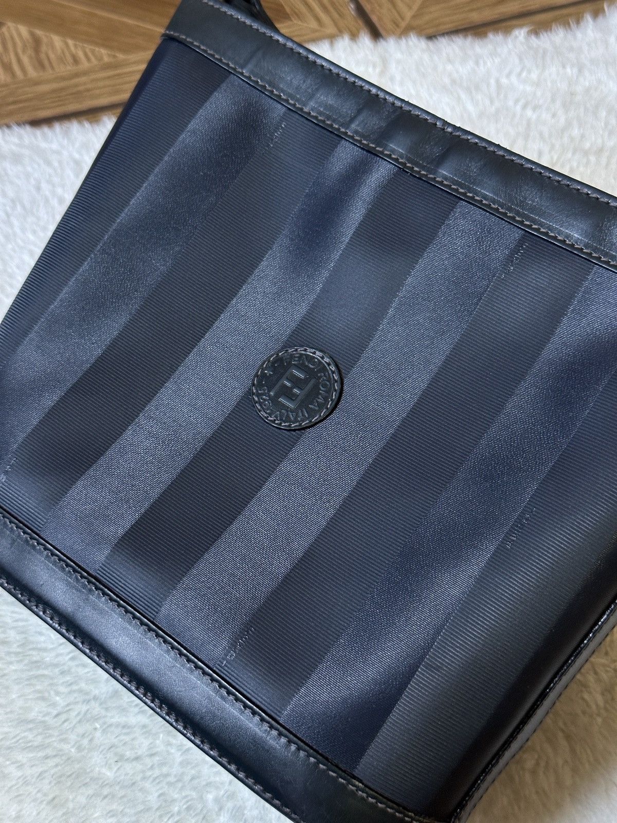Fendi Vintage Fendi Pequin Striped Shoulder Bag Authentic Italy Size ONE SIZE - 7 Thumbnail
