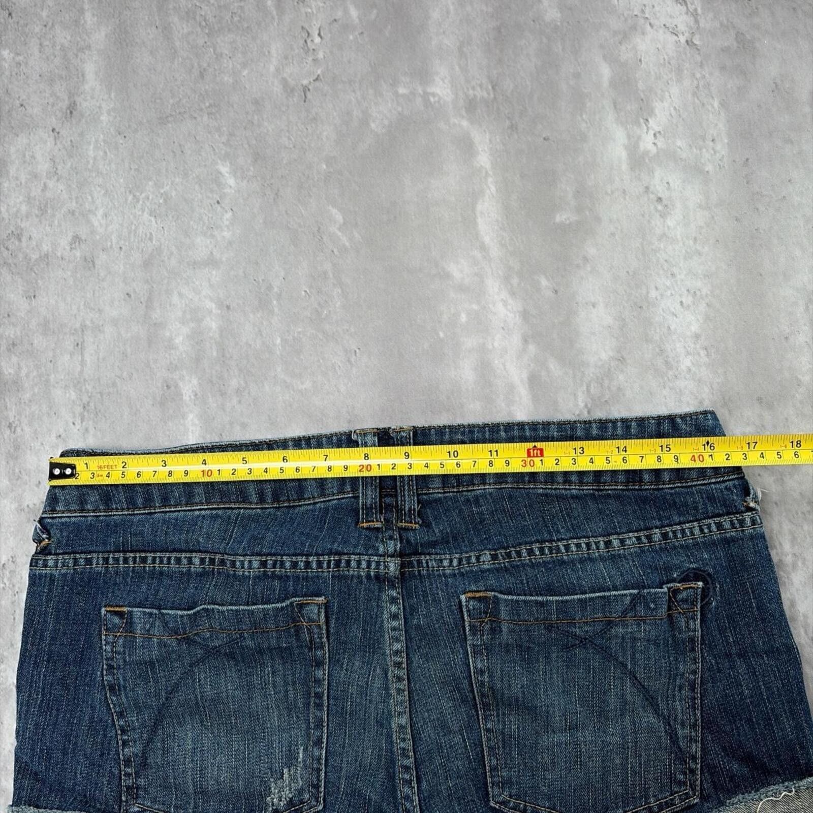 Empyre Y2K Dark Wash Empyre Grunge Gothic Mini Denim Shorts Size 34" / US 12 / IT 48 - 6 Thumbnail