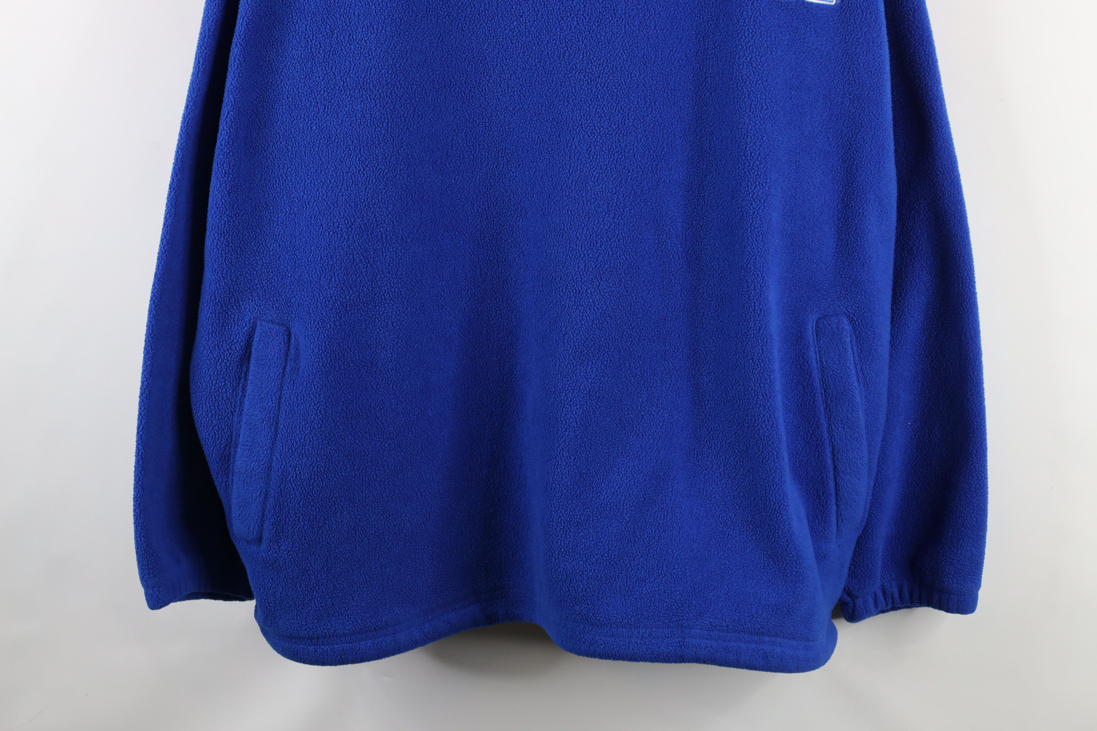 Vintage Vintage 90s University of V-Neck Fleece Sweater Blue USA Size US XXL / EU 58 / 5 - 3 Thumbnail