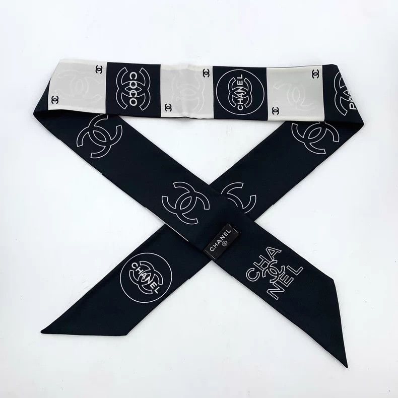 Chanel Chanel Black and white color-block double C printed mulber Size ONE SIZE - 2 Thumbnail