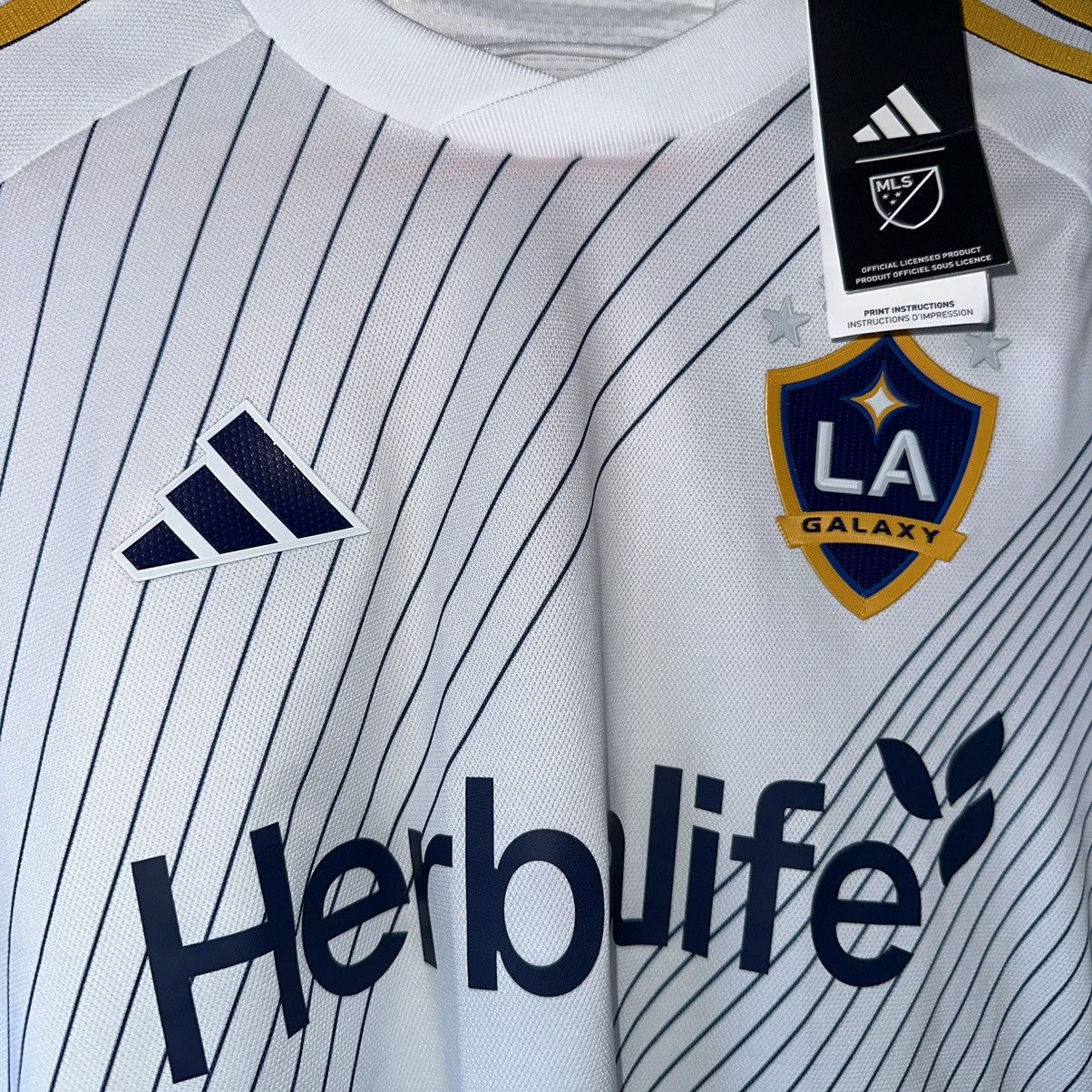 Adidas LA GALAXY Size US S / EU 44-46 / 1 - 3 Thumbnail